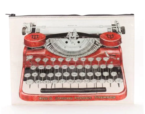Typewriter zipper pouch