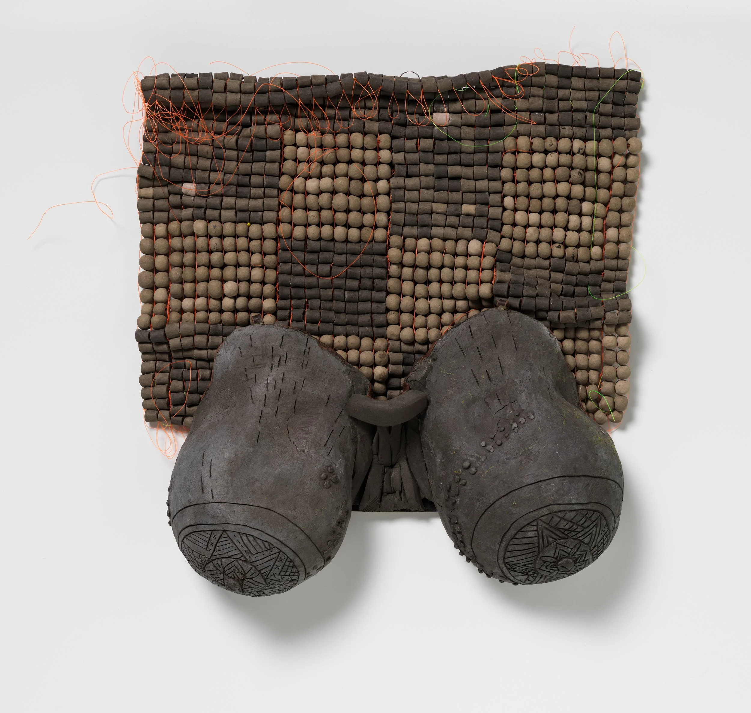 Skakke folkedrakter - detalj fra Rafiki.jpeg