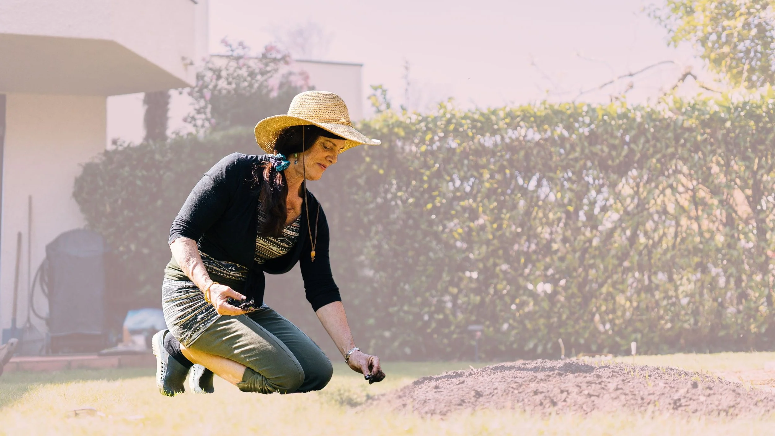 woman_kneeling_and_gardening