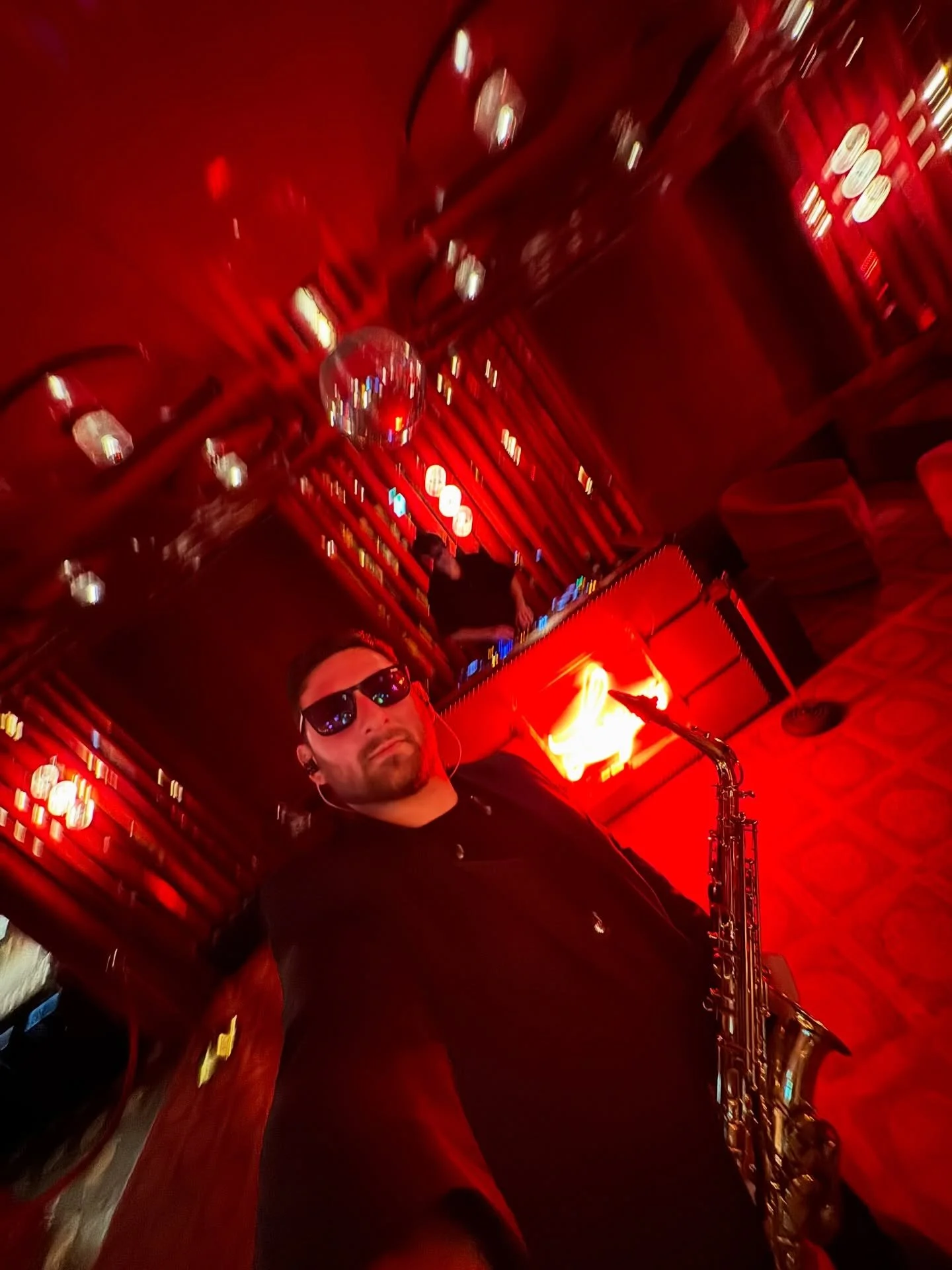 @upstairs_at_langans for a very special 21st birthday, curating the night with my partner in crime @tomonedj for @cyndeoevents 🎷 🪩

#londonnights #londonparty #langansbrasserie