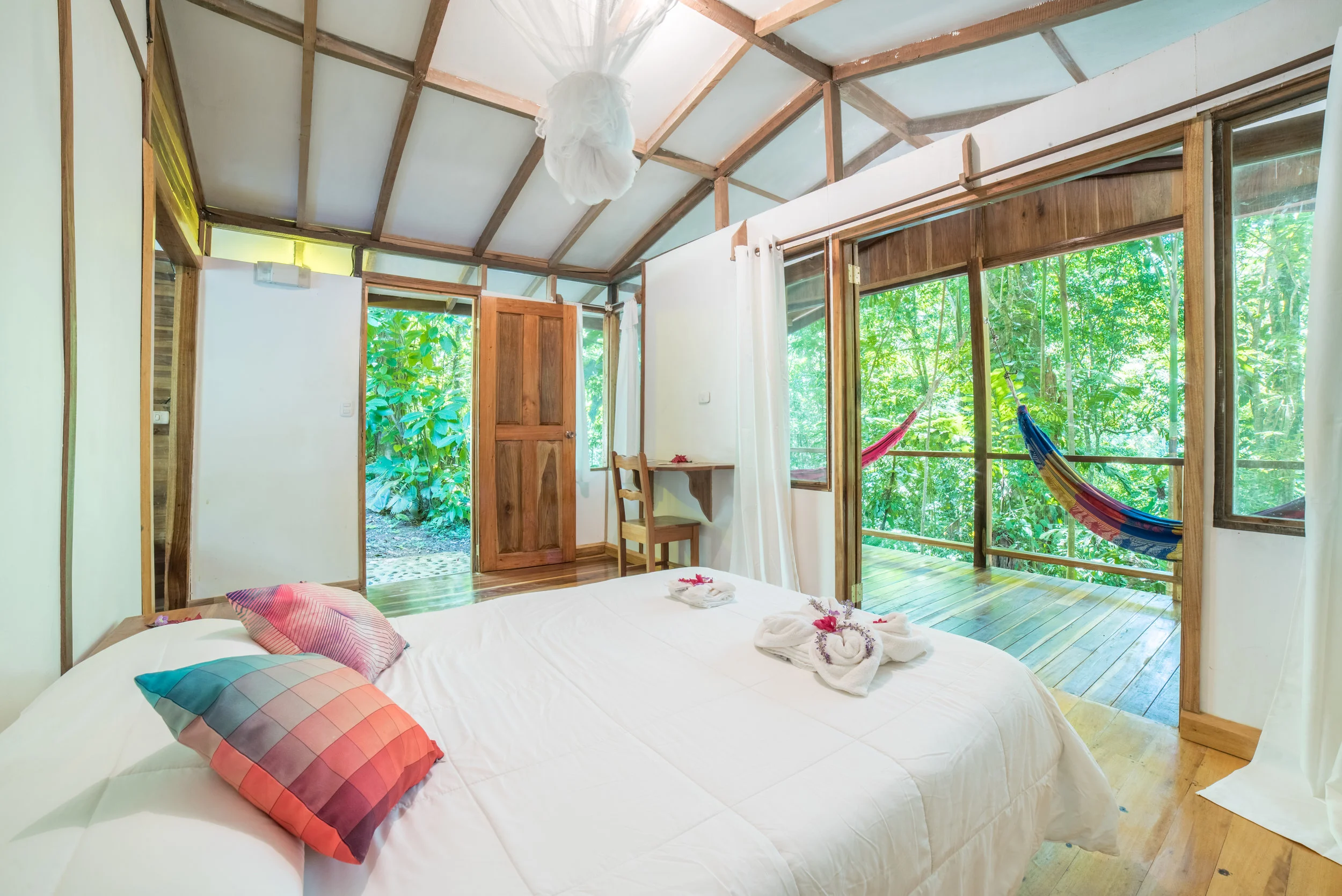 Casita-10-Bedroom.jpg