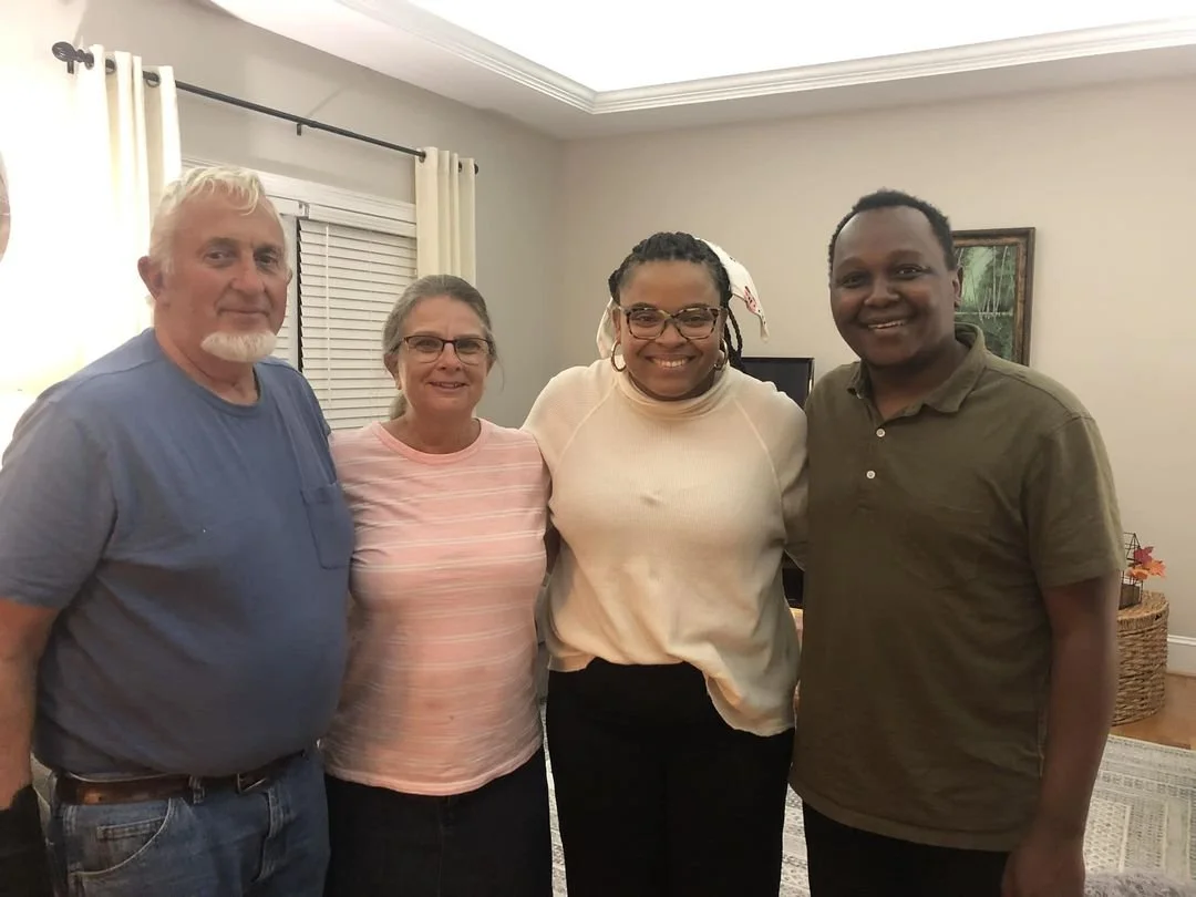 Oconee Foster Mom has Special Thanksgiving Visitors!