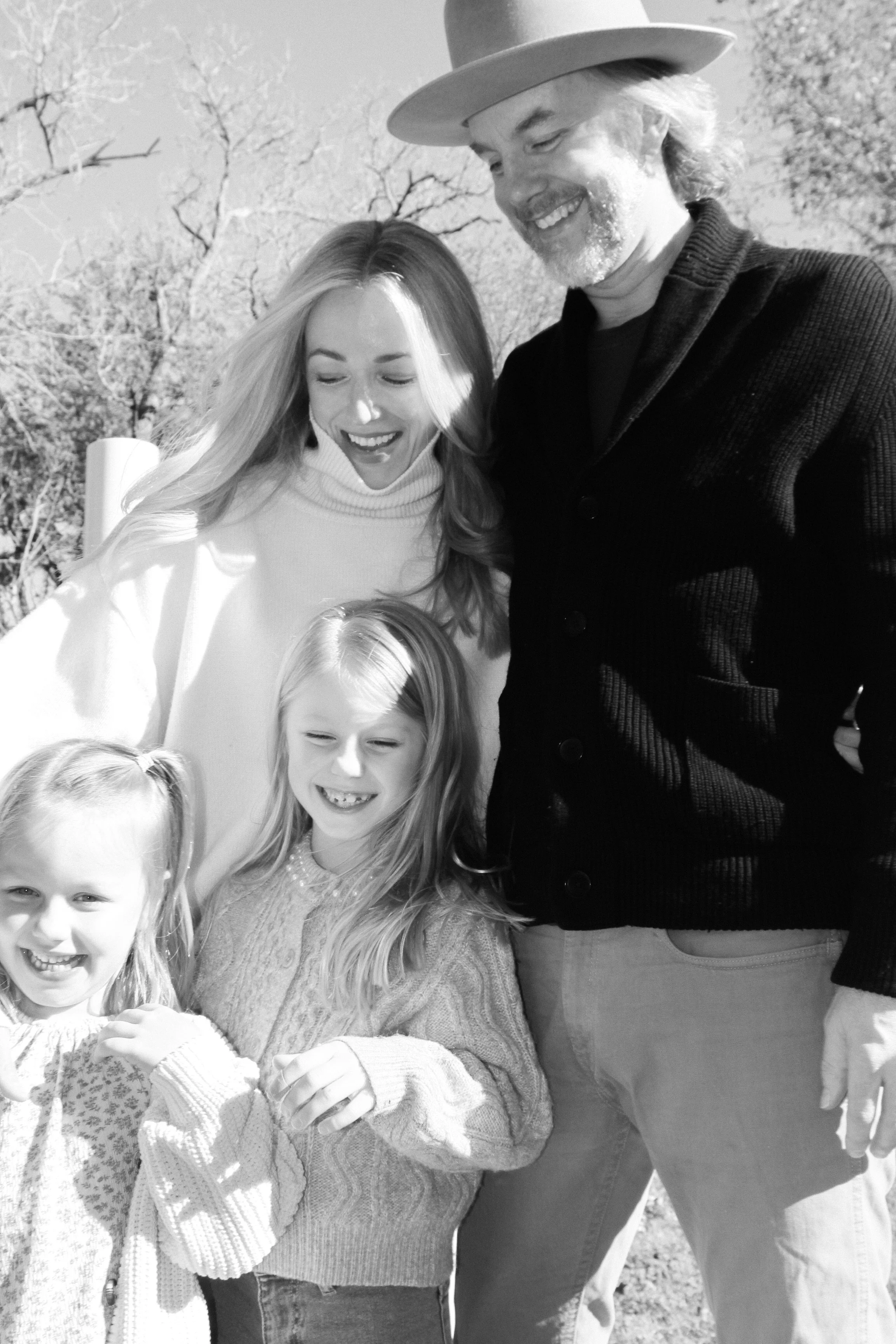 SHARP_FAMILY-15.jpeg