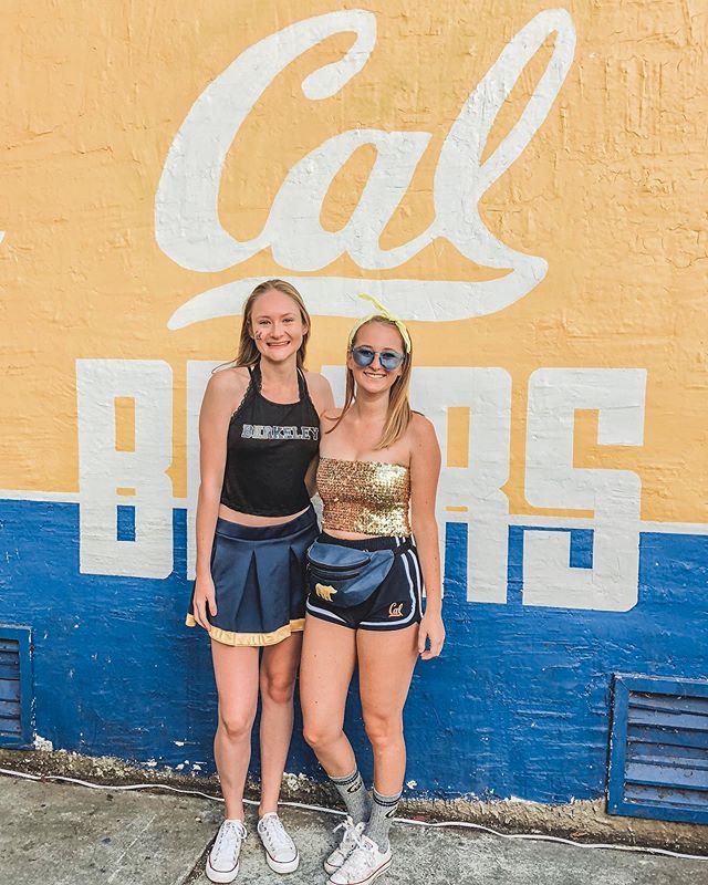 Officially a senior (with no gamedays left 😢) and not sure if I&rsquo;m more upset about only having one more semester in Berkeley or that I&rsquo;m finally running out of excuses to wear a fanny pack 💙💛