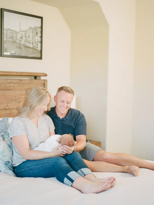 parents-holding-their-baby-boy-for=newborn-photos-107.jpg