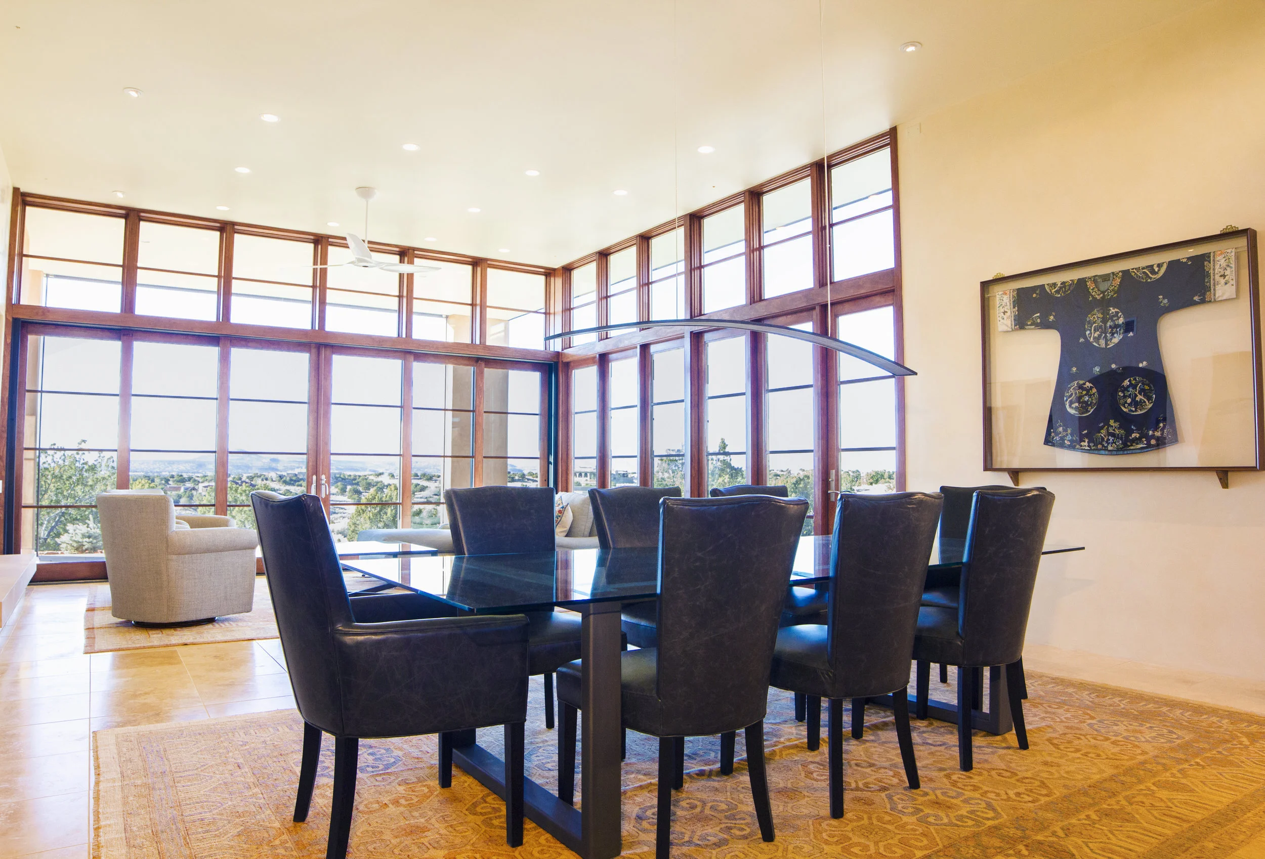 16-Dining Area.jpg