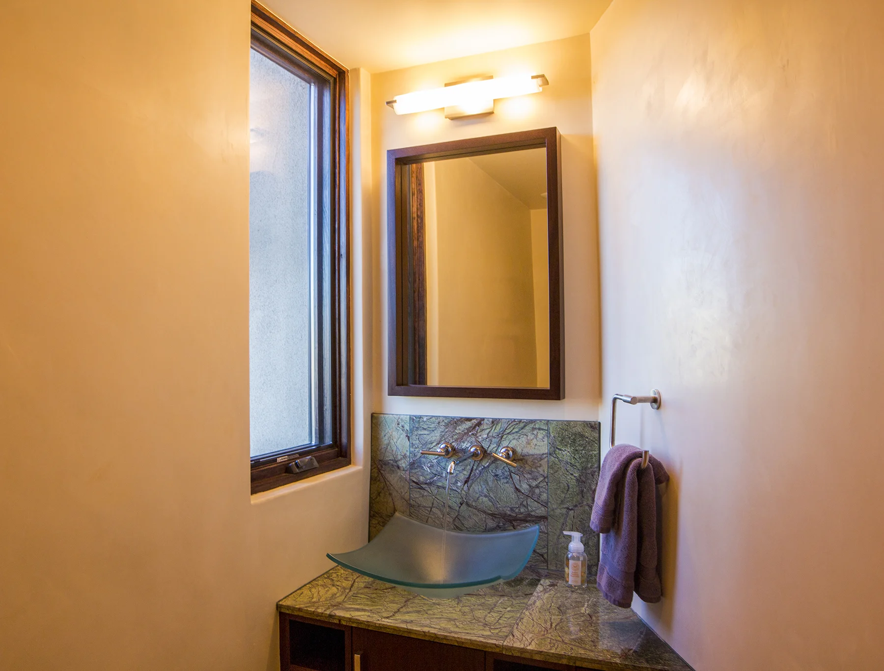 28Powder Room copy.jpg
