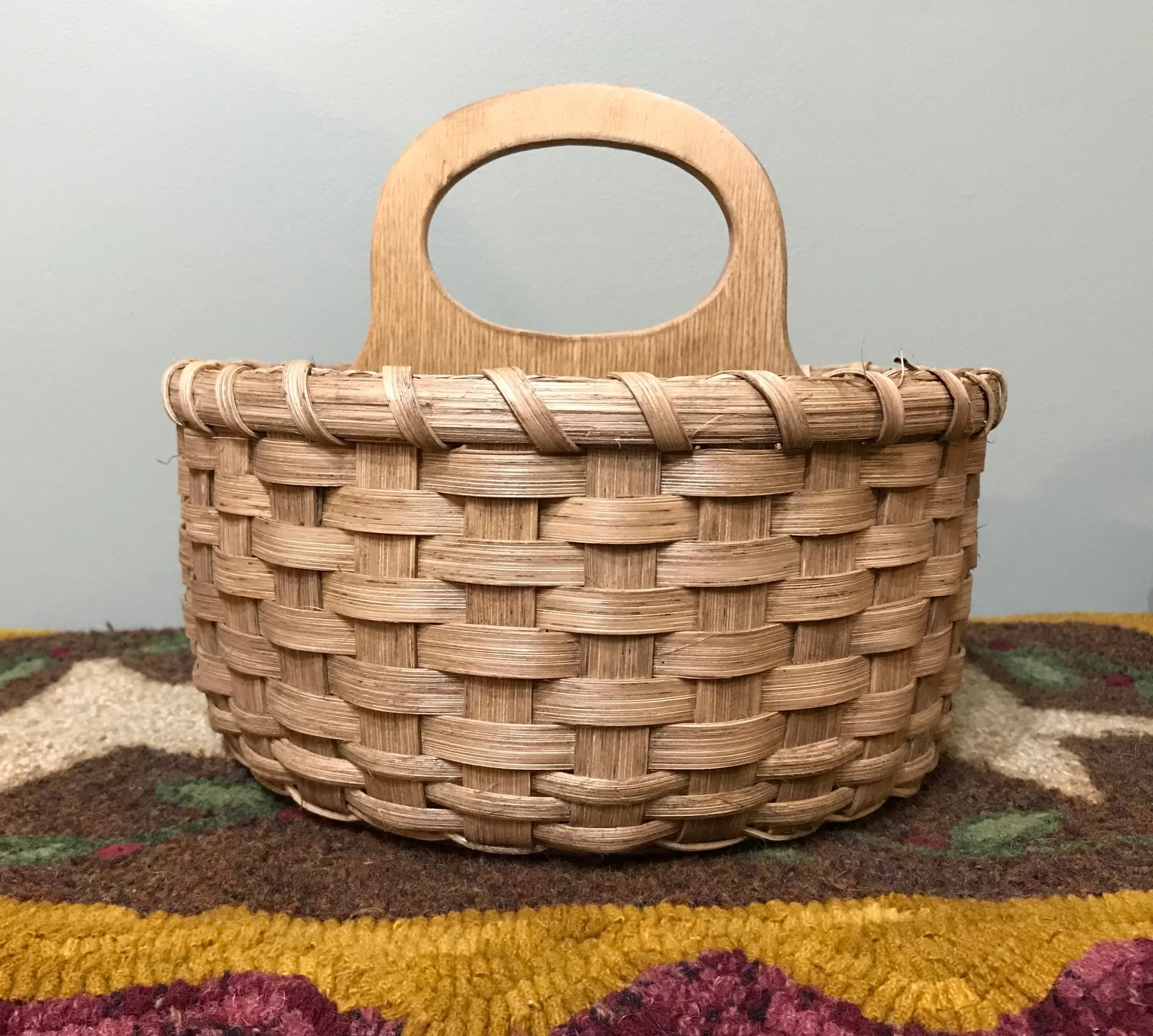 Round Medium Rug Hooking Basket