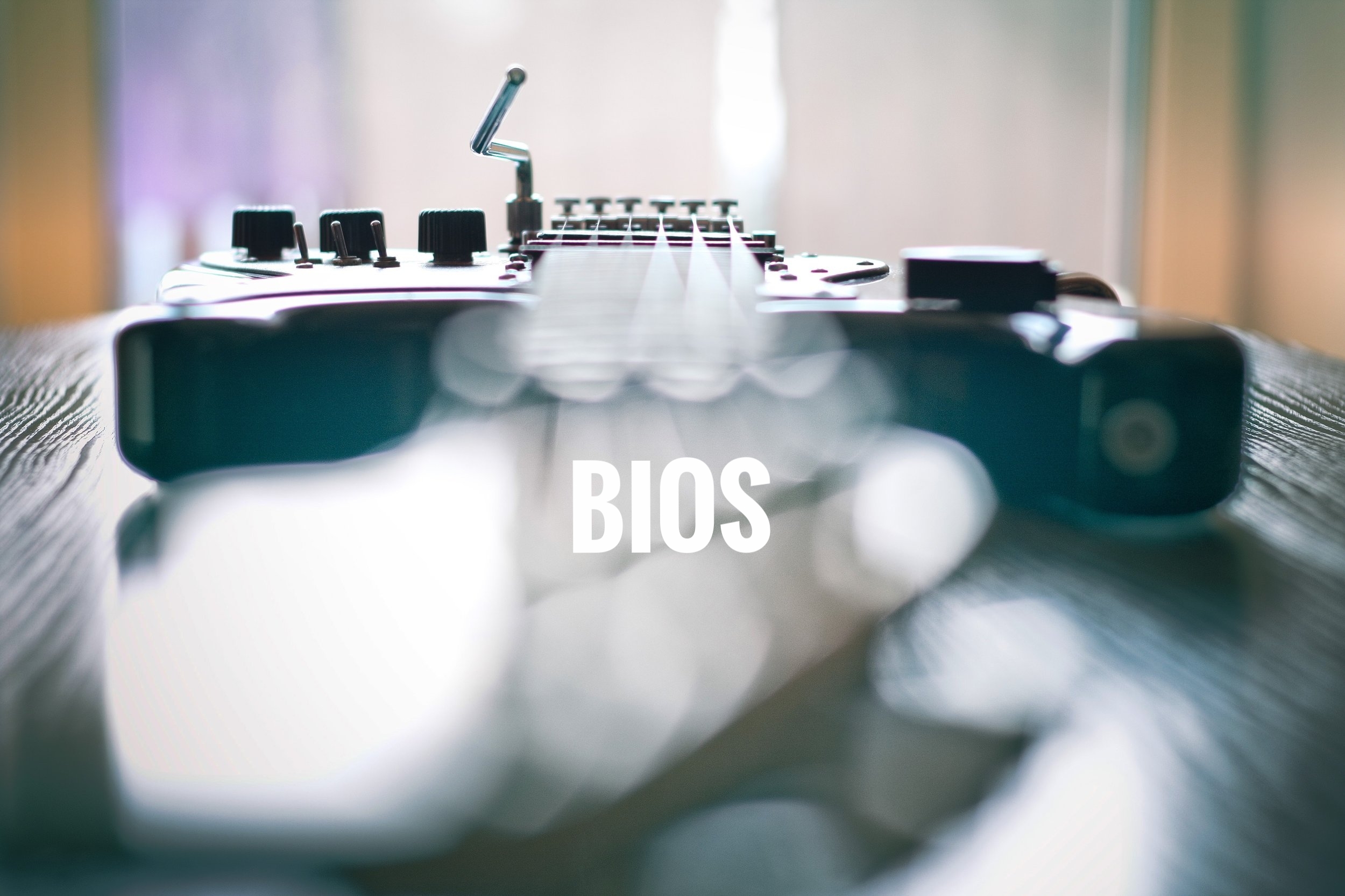 bass-blur-desk-164895.jpg