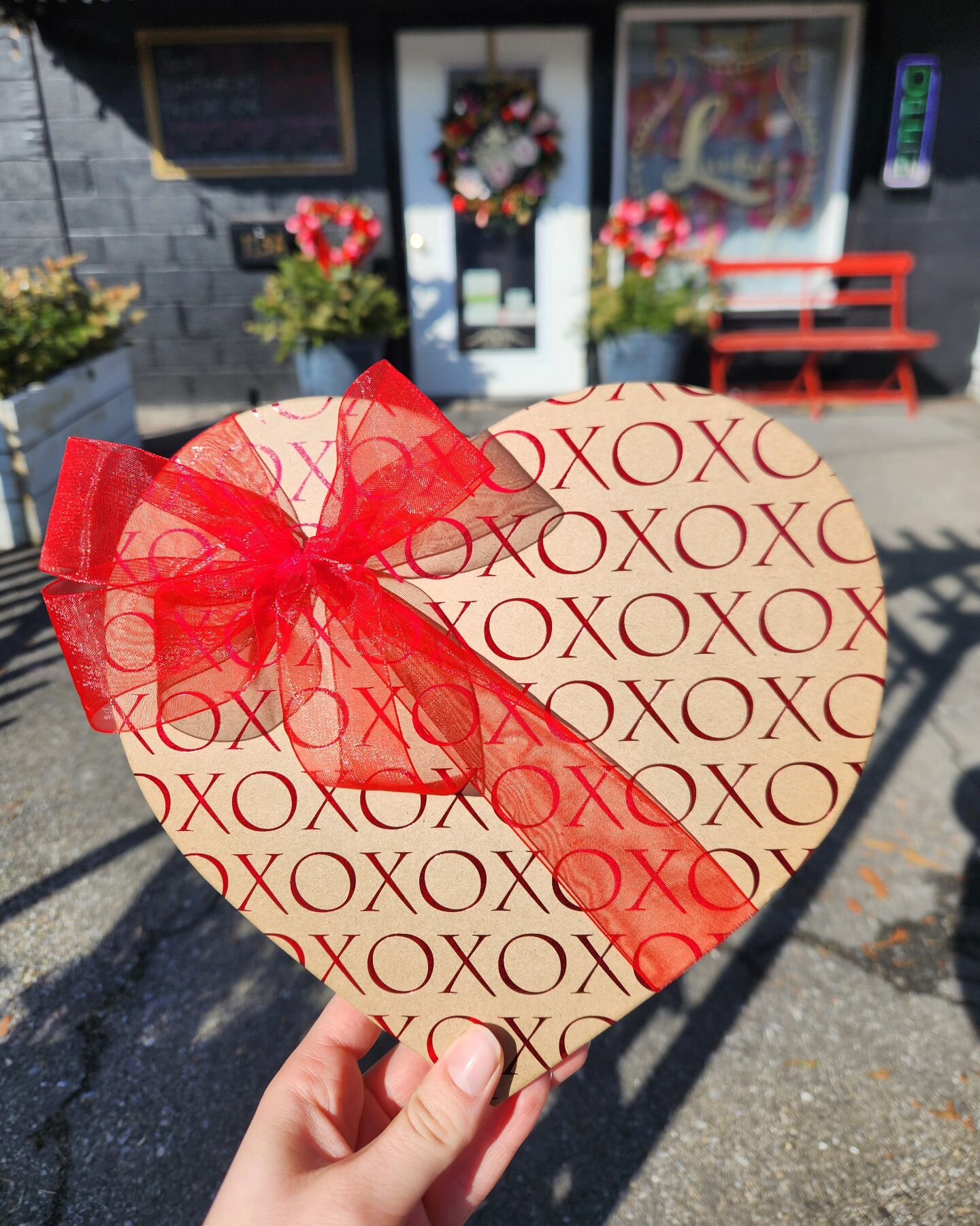 Your loved one will love this 💘 Open today until 6 

There is still time to preorder strawberries for 11th,12th,13,14th pick up 🍓

Open every day Sunday -&gt; Thursday 11-5 and Friday -&gt; Saturday 10-6 

You can also find us @cmm_on31marketstreet