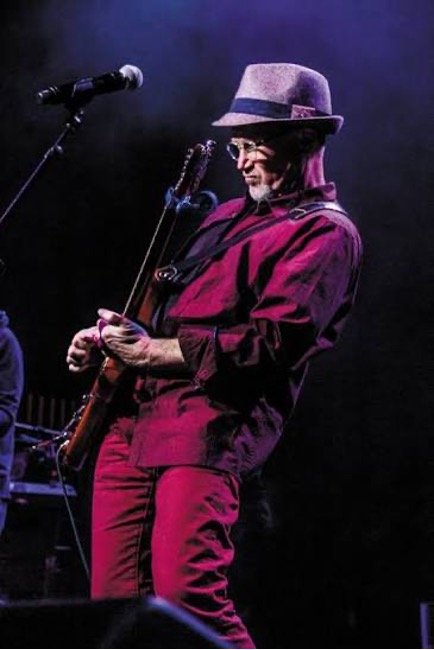 Marshall Crenshaw.jpg