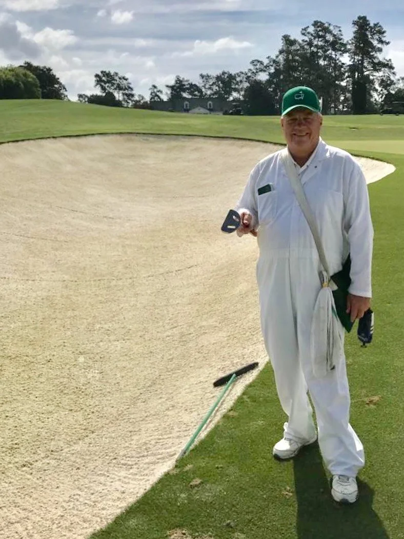 A tradition unlike any other. 🌿

Augusta National&hellip; where history is made and every putt matters.

Back in 2019, the Phoenix Dint Putter had the privilege of walking these iconic fairways not during the Masters but as a guest .
A special momen