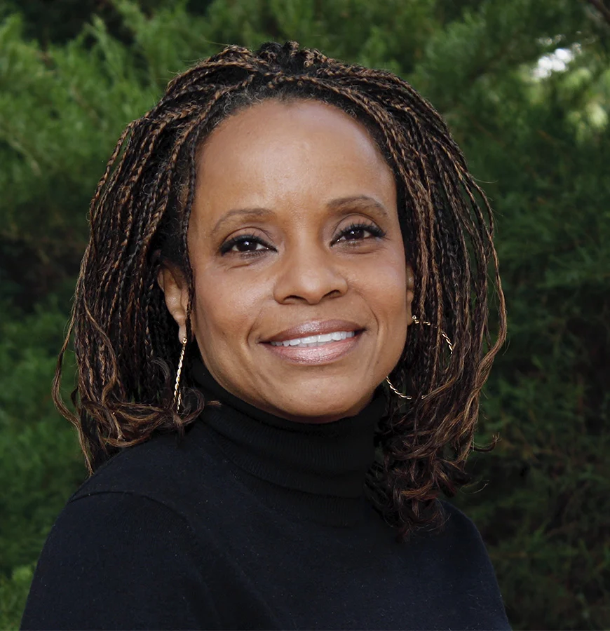 board_member_0001_DedraOwens.jpg