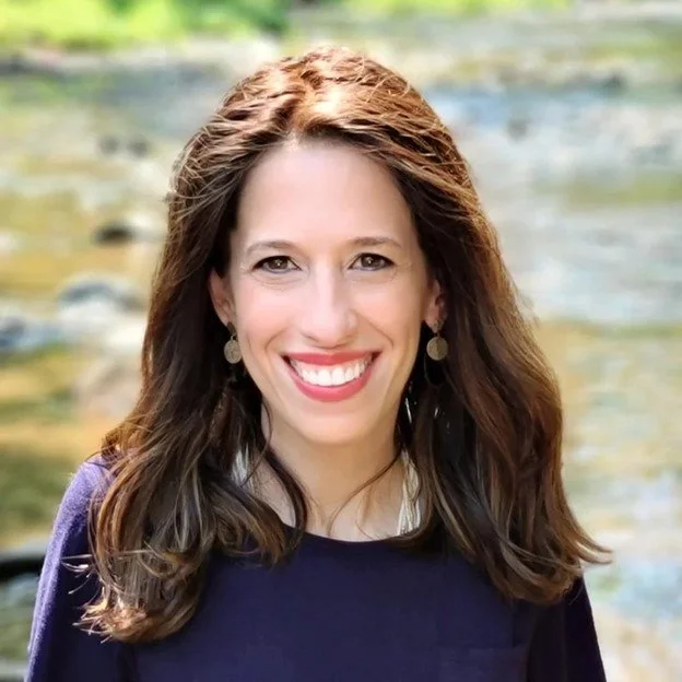 Klein_Dr. Leslie Ginsparg.jpg