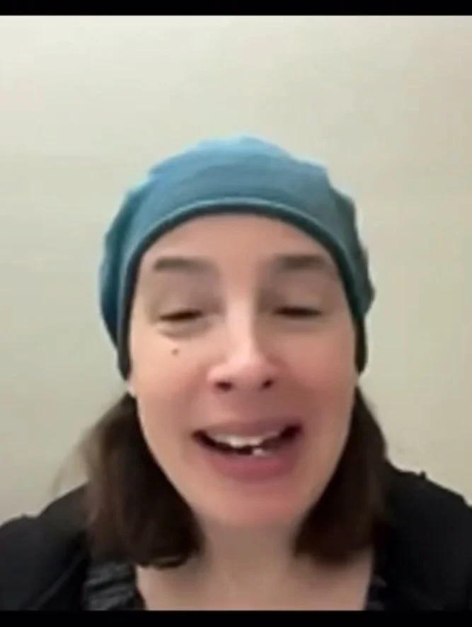 In between missiIe alerts from her home in Jerusalem, R&rsquo; Aliza asked us to think about the concept of &ldquo;noseh b&rsquo;ol im chavero&rdquo; &ndash; shouldering someone else&rsquo;s burden. 

She asked us to think about what it might look li