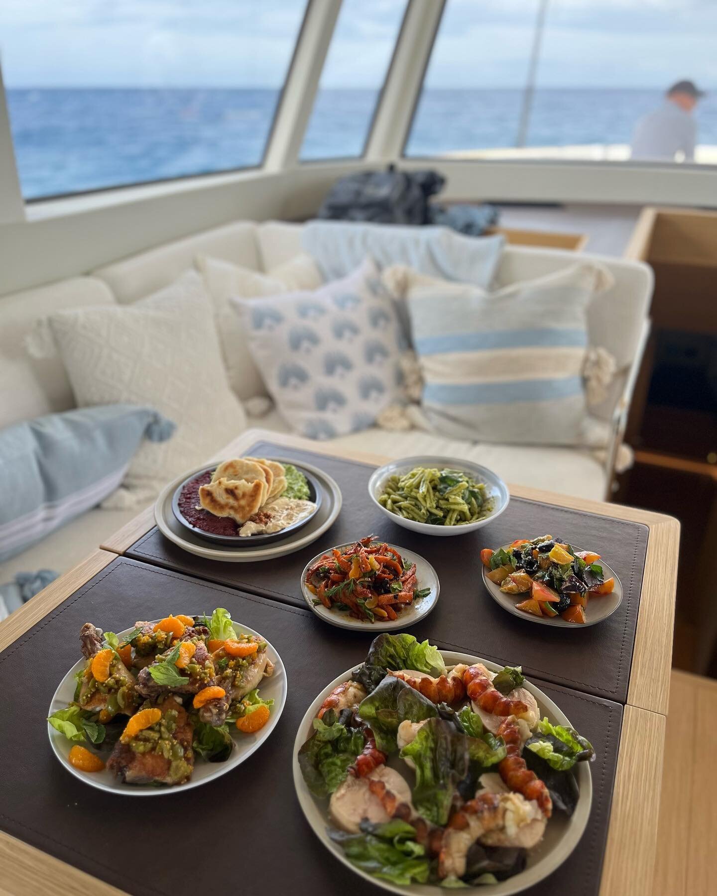 During meal service I'm usually too focused to remember to stop and take photos. But this time I did manage to take a shot of the crew meal. Another tough day at work 😉 #luckywelivehawaii 
#konacoast #privatechefhawaii #yachtchef #bigislandprivatech