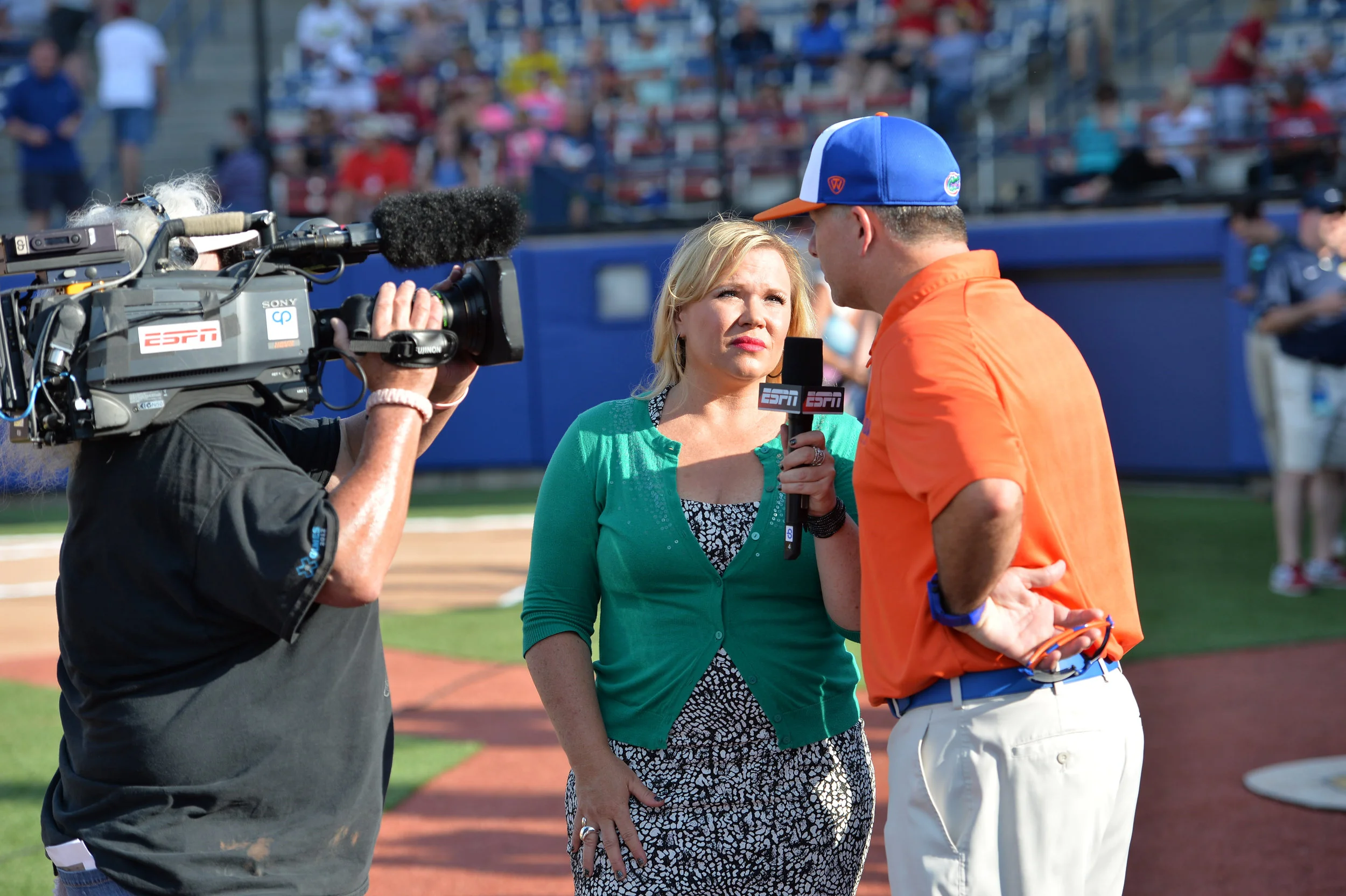 RS260336_20140606_Holly Rowe417.JPG