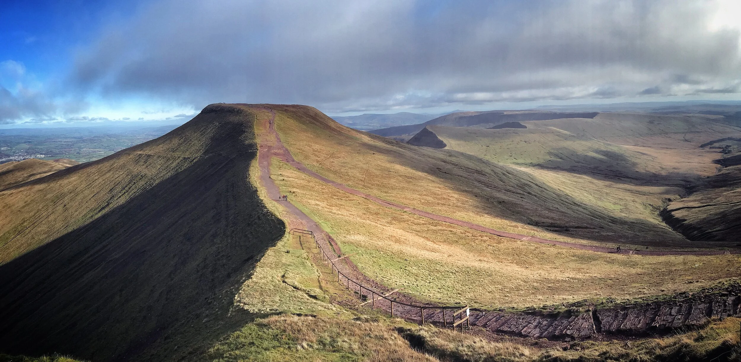 E5D7F1B5-EA31-4E28-A92A-EC61E719472A