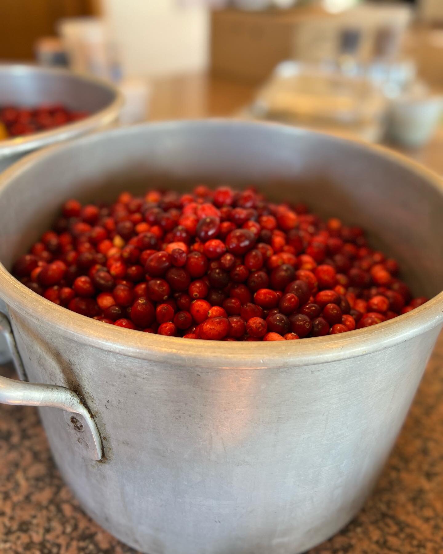 Let the cranberry sauce begin!

The clock is ticking. Place your orders now!

#thanksgiving#foodie#redbank#tintonfalls#shrewsbury#farmtotable#fresh#november