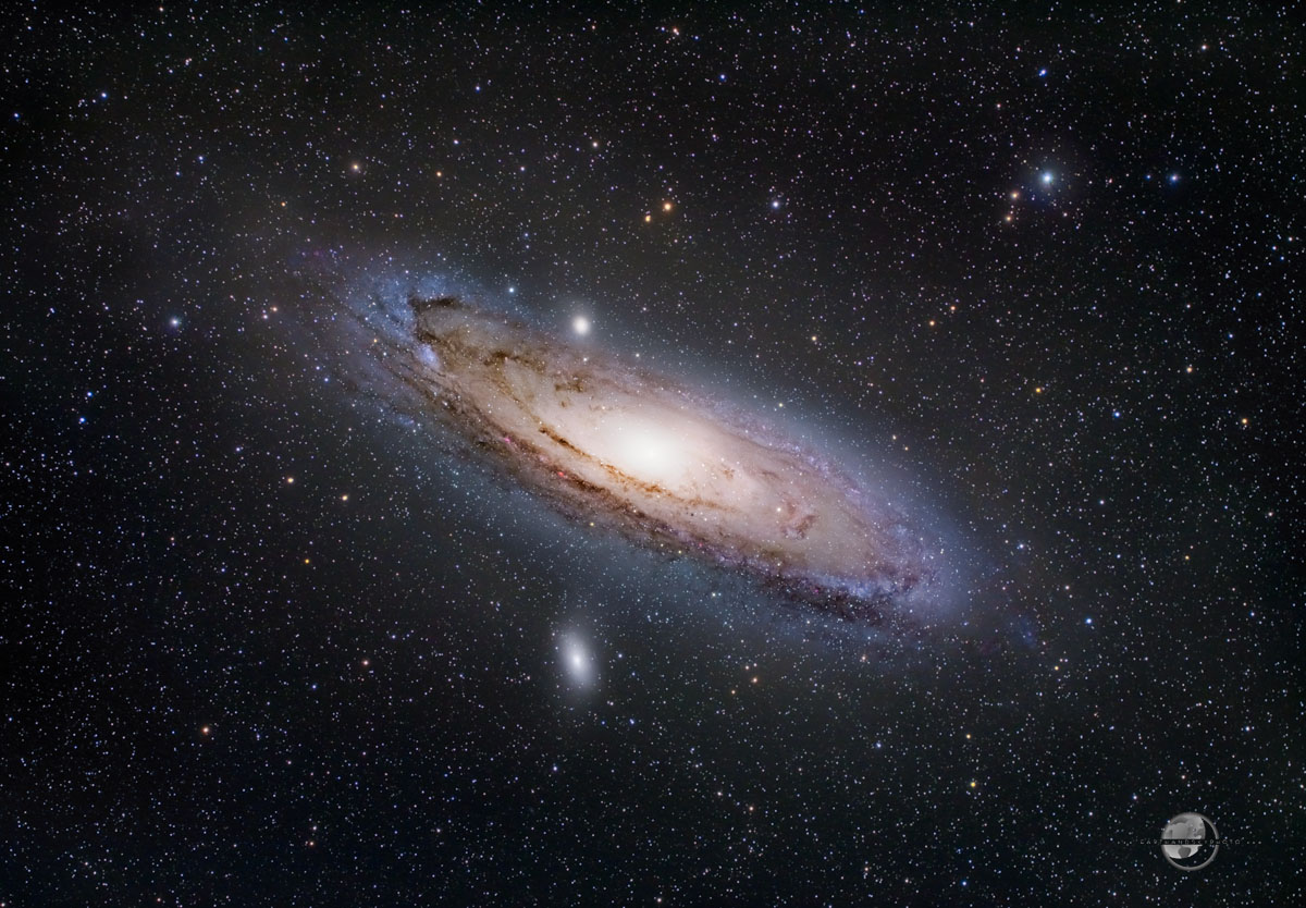 The Great Andromeda Galaxy (Tak 85FSQ and AP130EDF)