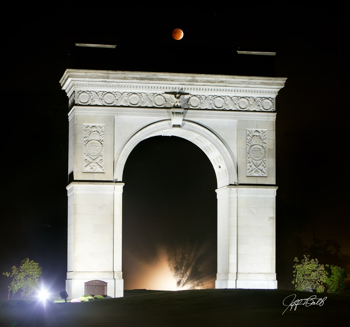 Lunar Eclipse over Arch