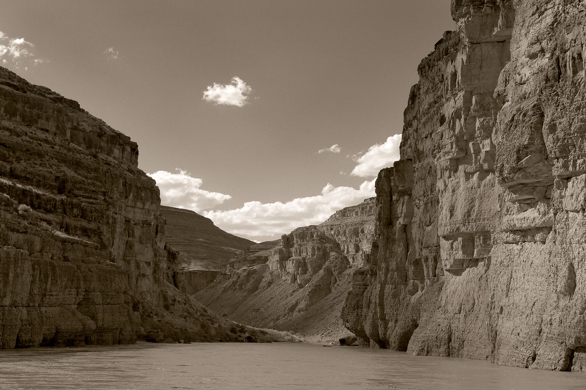 Light in the Narrows