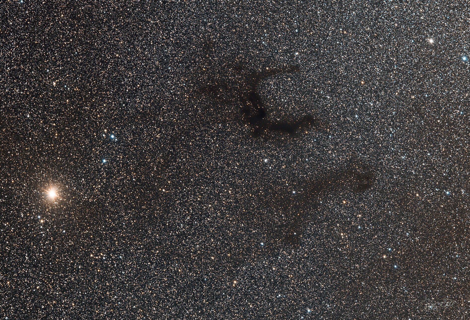 B143-Barnard's E Dark Nebula