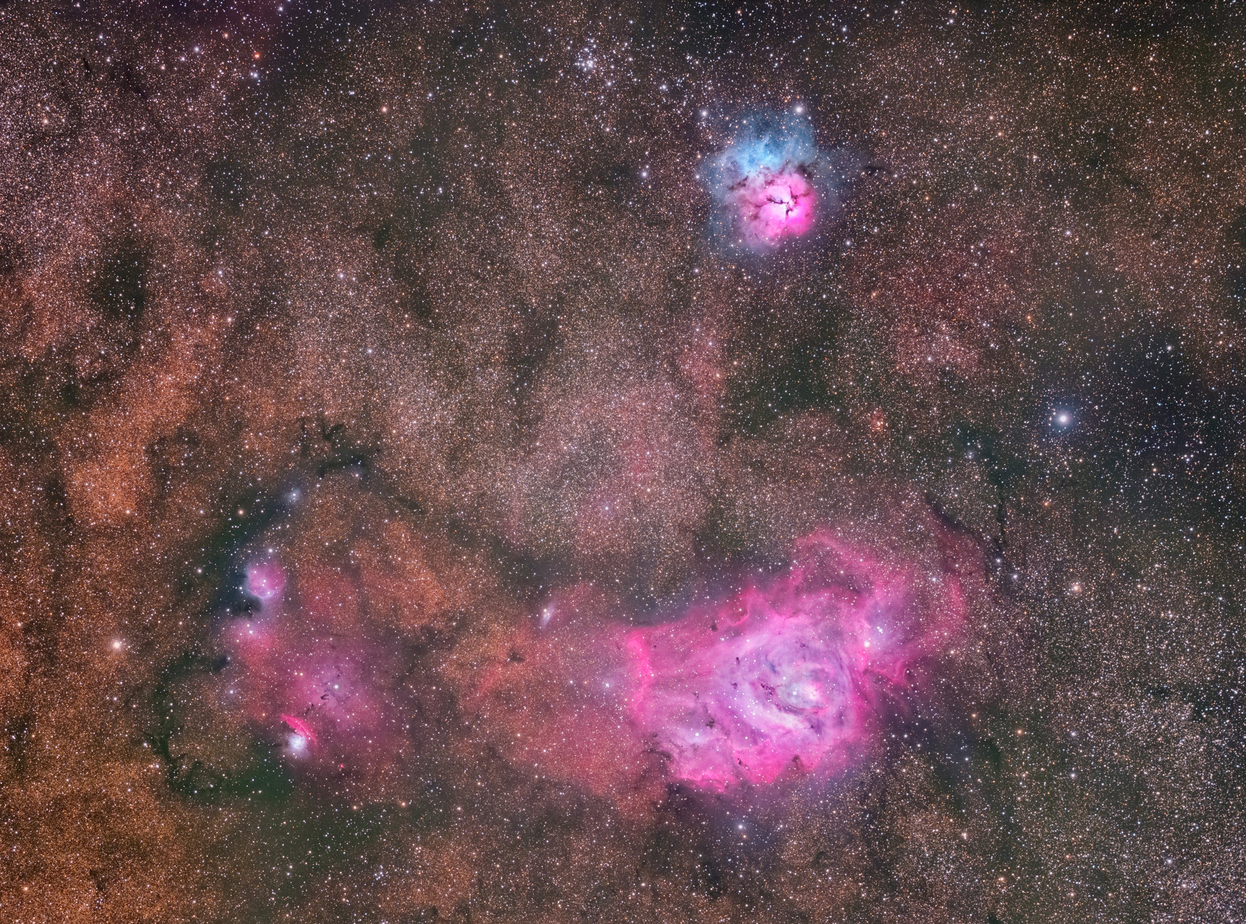 M8 Lagoon and M20 Trifid Nebula with Canon Ra and AP92