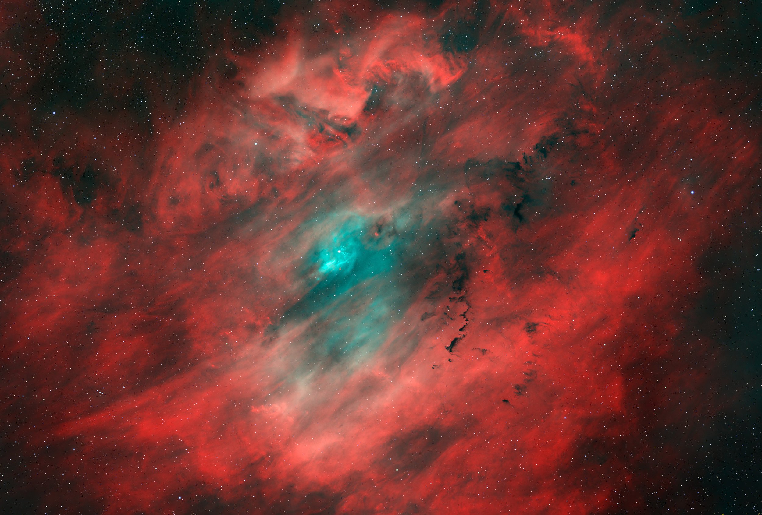 Clamshell Nebula in HOO presentation