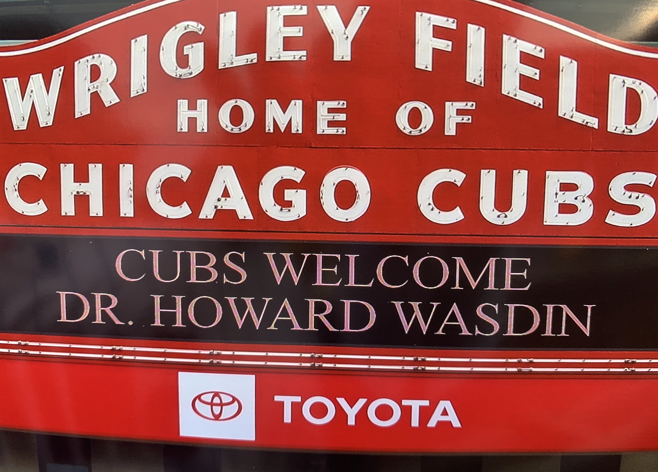 Howard welcomed by the Chicago Cubs to throw the ceremonial first pitch