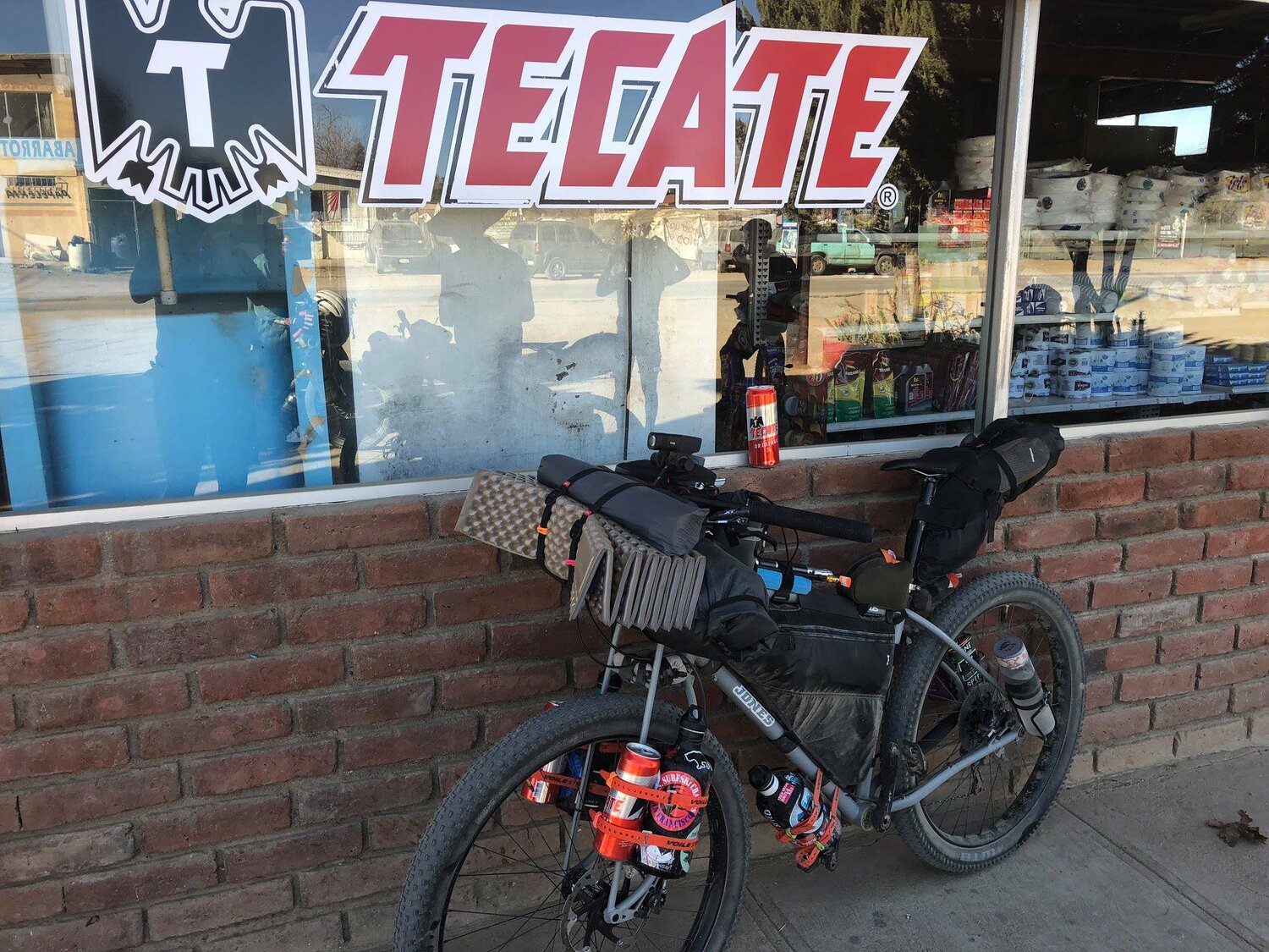 Tecate.jpg