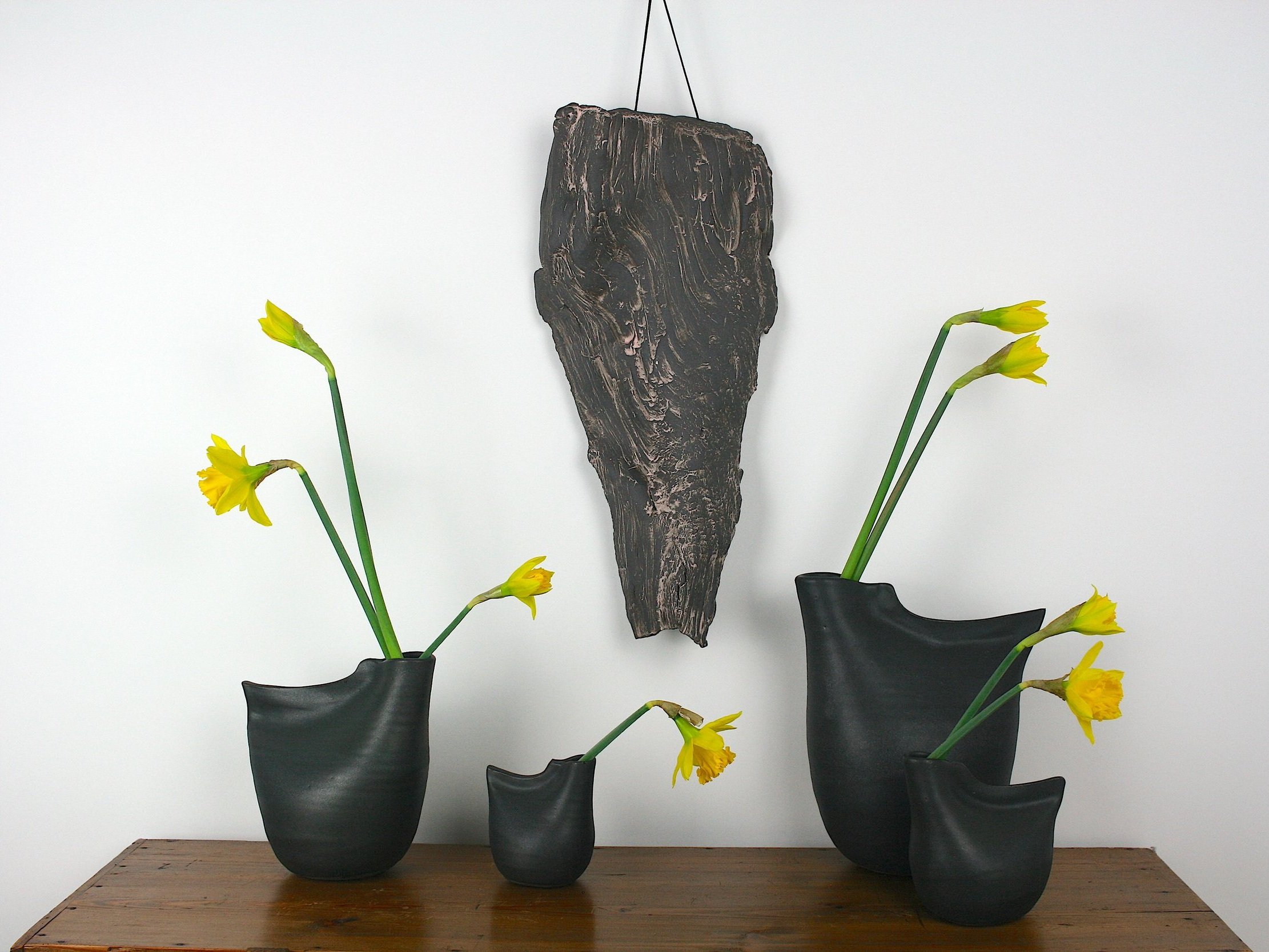 Black+Birds_daffs_bark+imprints.jpg