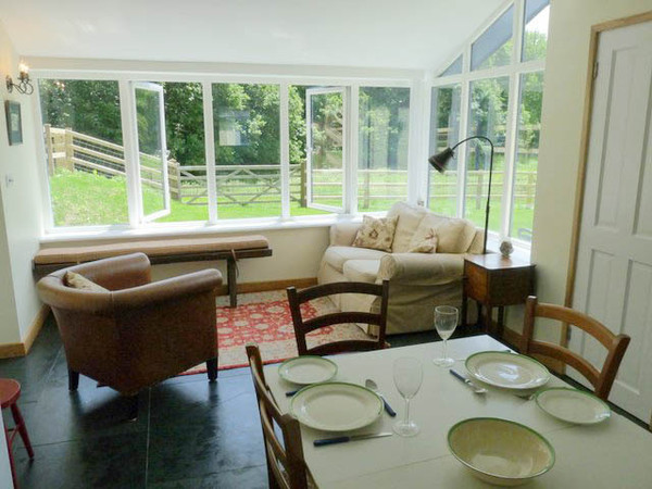 Penwaun Bach open plan kitchen, dining and sitting room