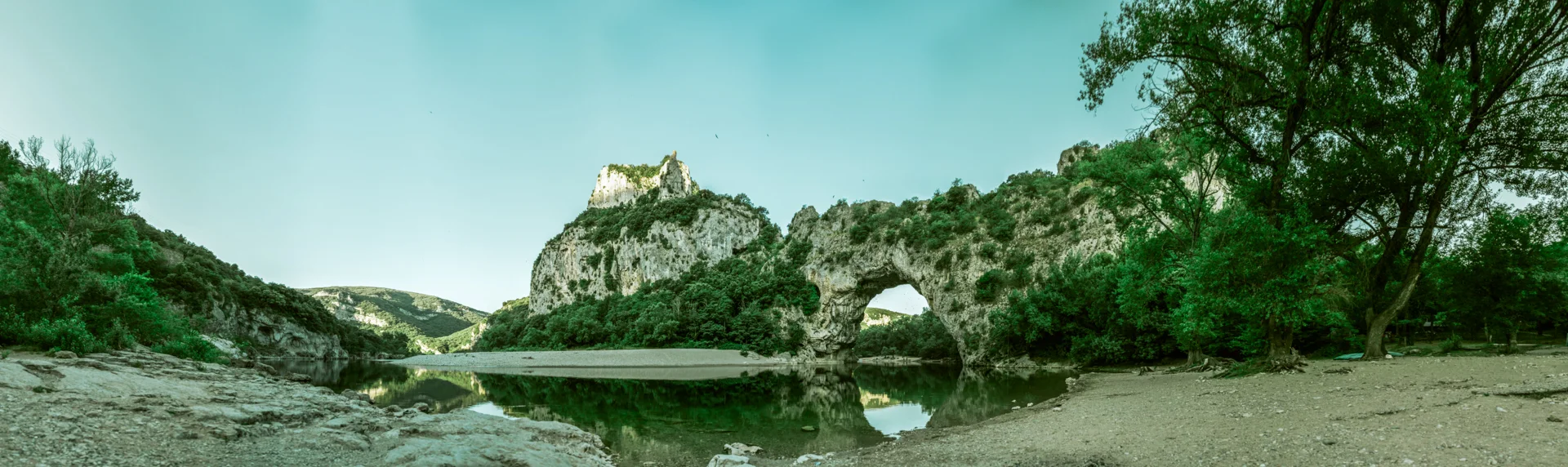 444A0470 Panorama-2.jpg