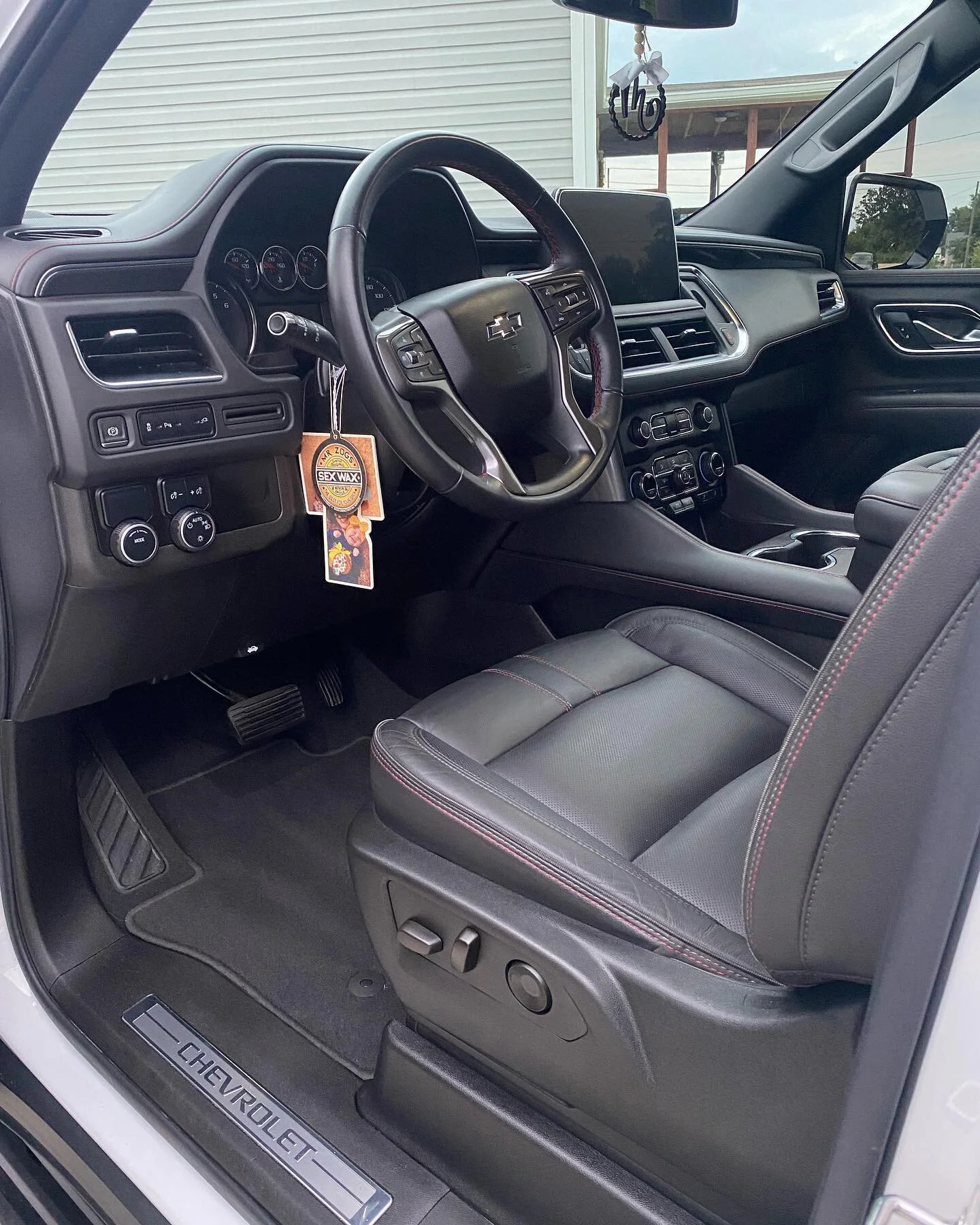 The works. 

.
.
.
.
_________________________________________________
#detailing #auto #autodetailing #gloss #shine #alabama #car #wheel #clean #details #motivation #detail #detailersofinstagram #detailingdaily #hustle #wax #mobile #motor #enginebay
