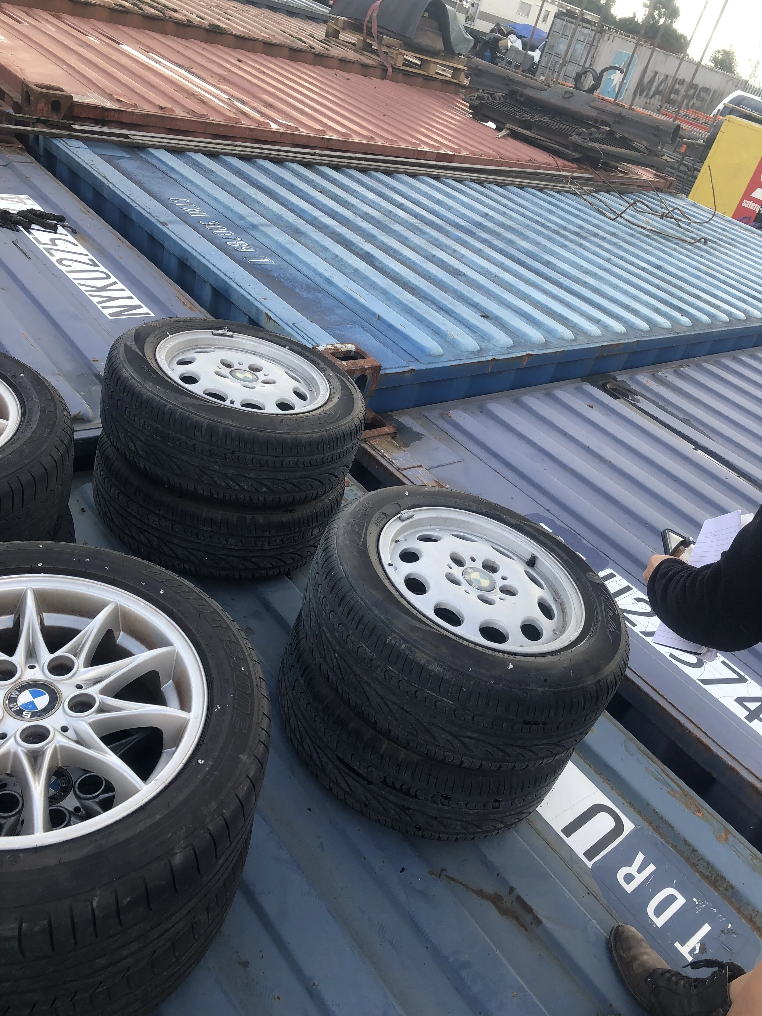 232FE0D0-2143-48DE-89F7-FBA04D312F2A