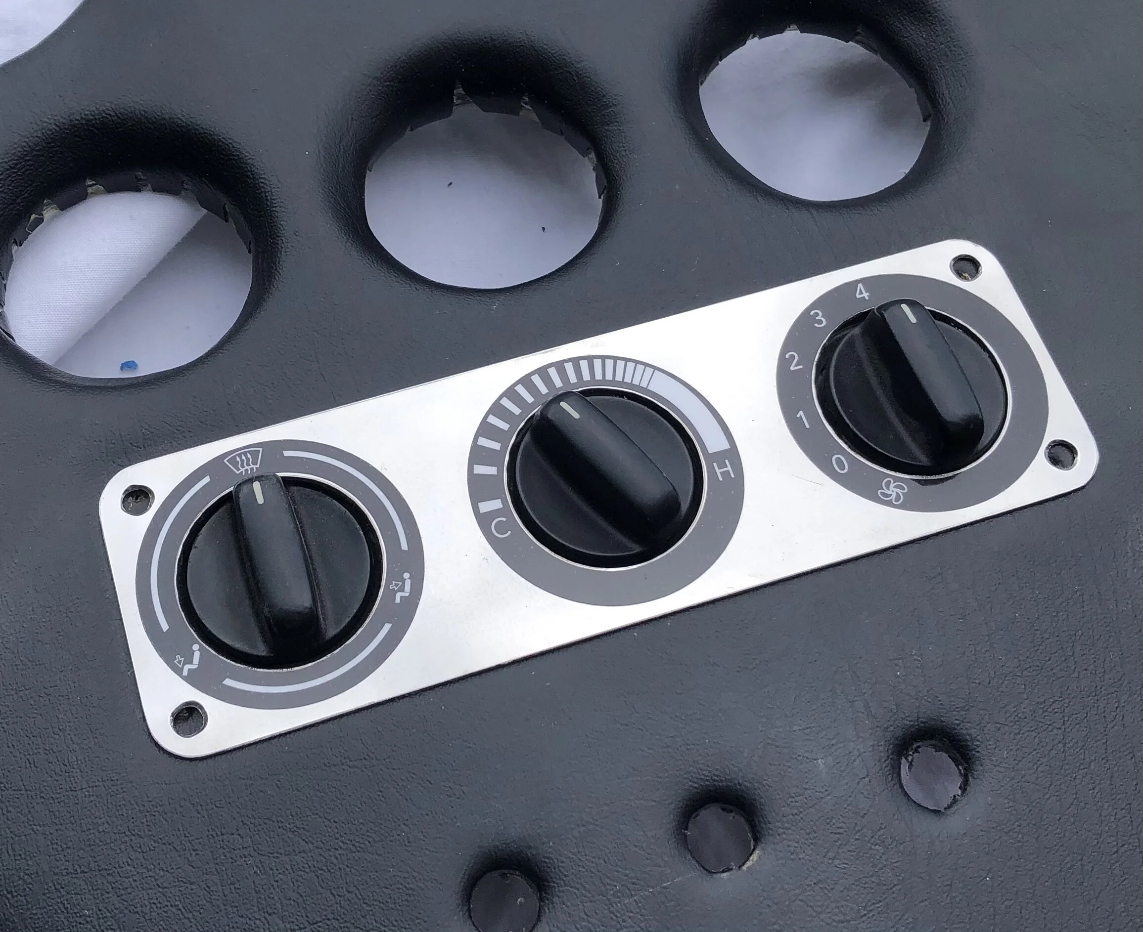 91B8C541-E8C4-4712-8152-8953FC9F7754