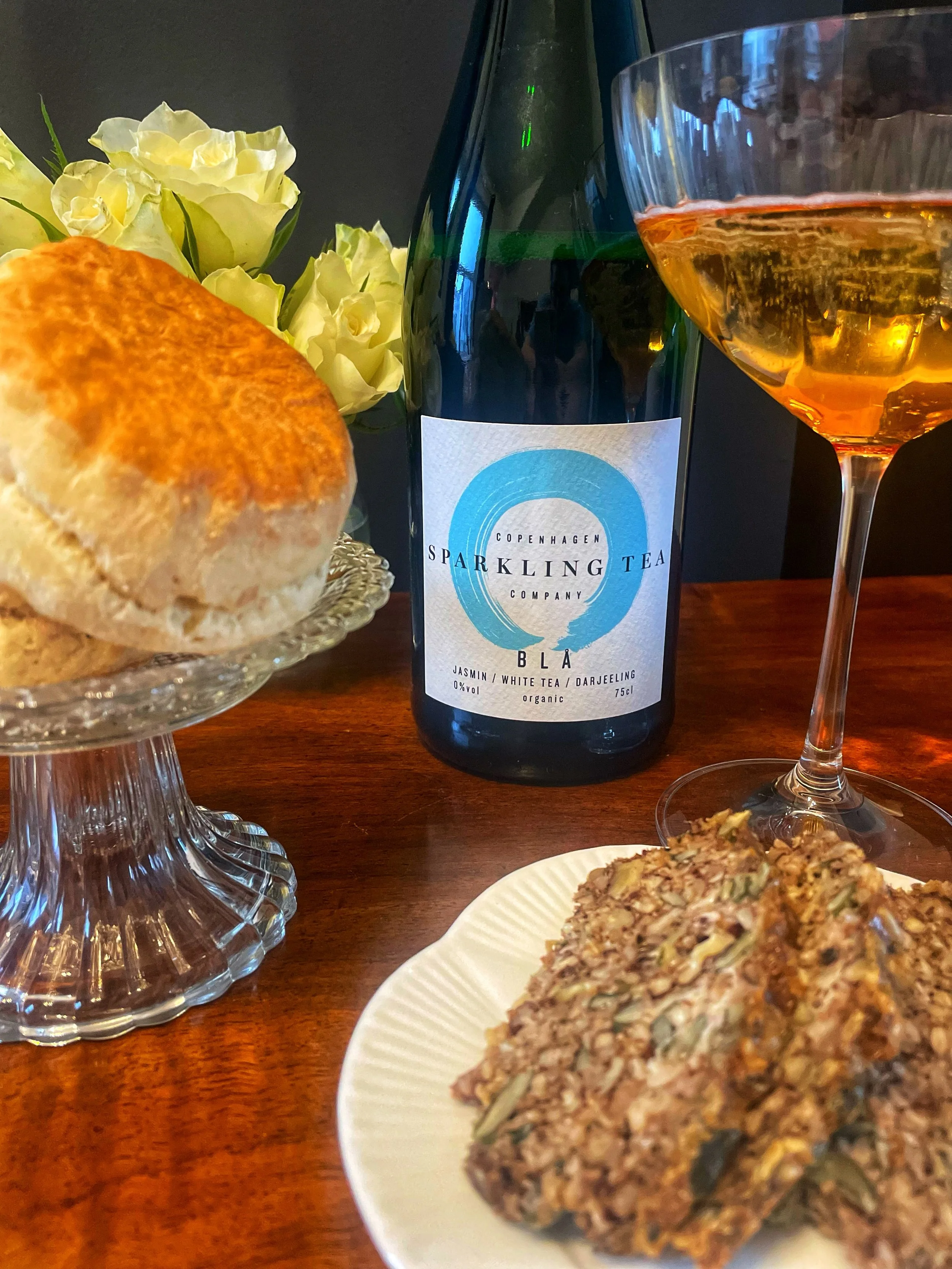 Should alcohol be served at afternoon tea?