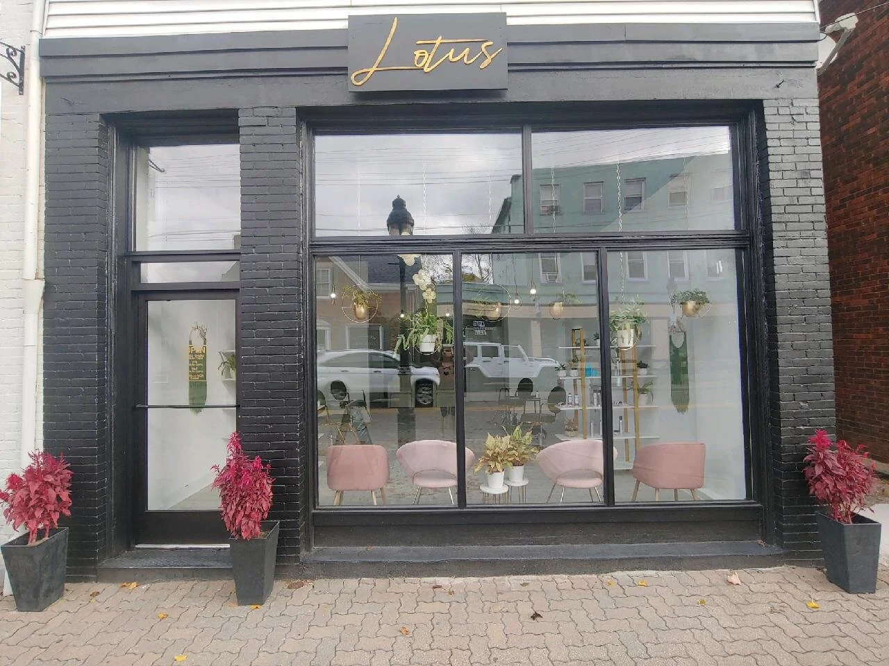 Rental Availability — Oak Street Design and Construction