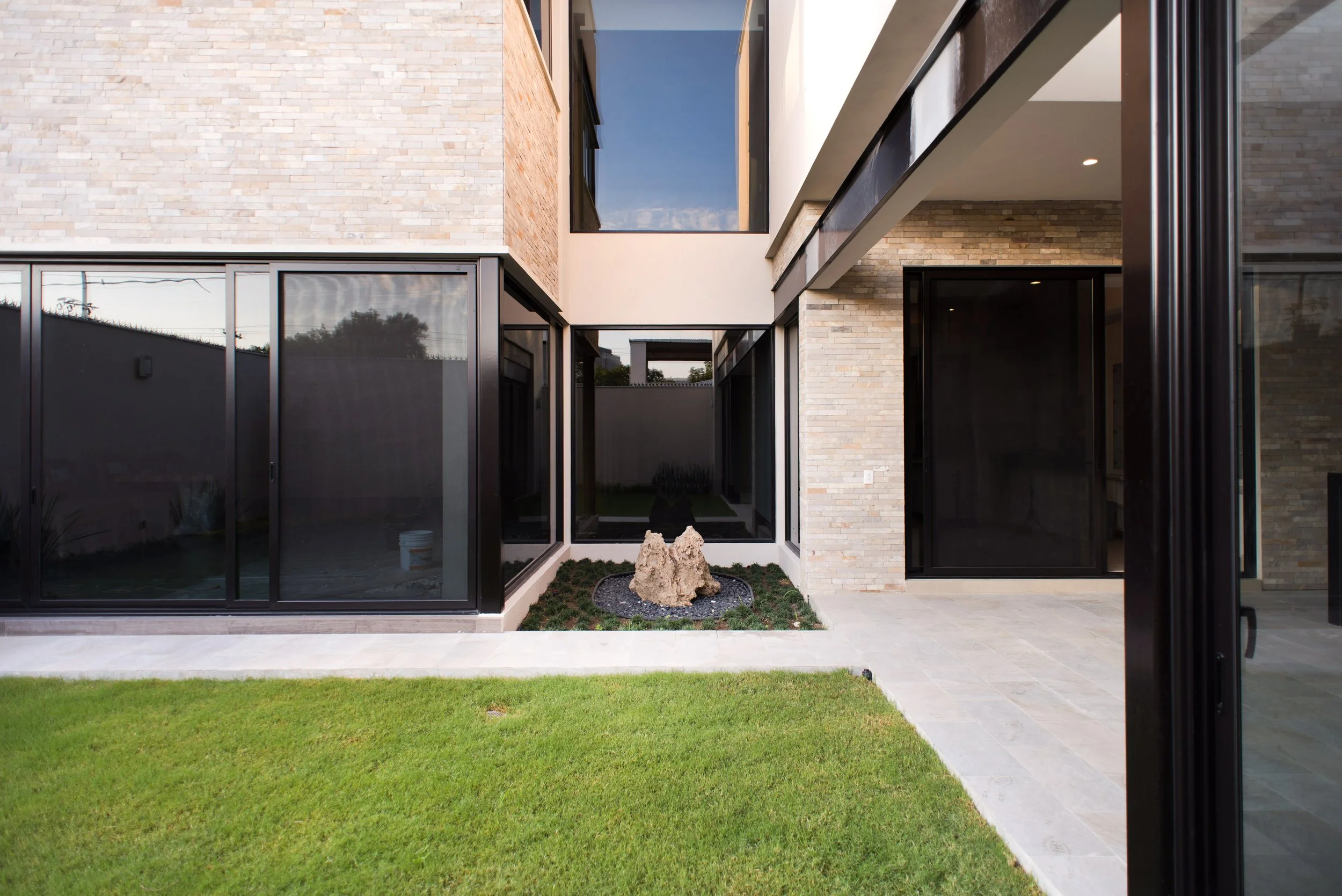 Joe-Lozano-Fotografia-Madrid-España-Arquitectura-Interiores-Industrial-Espacios-006.jpg