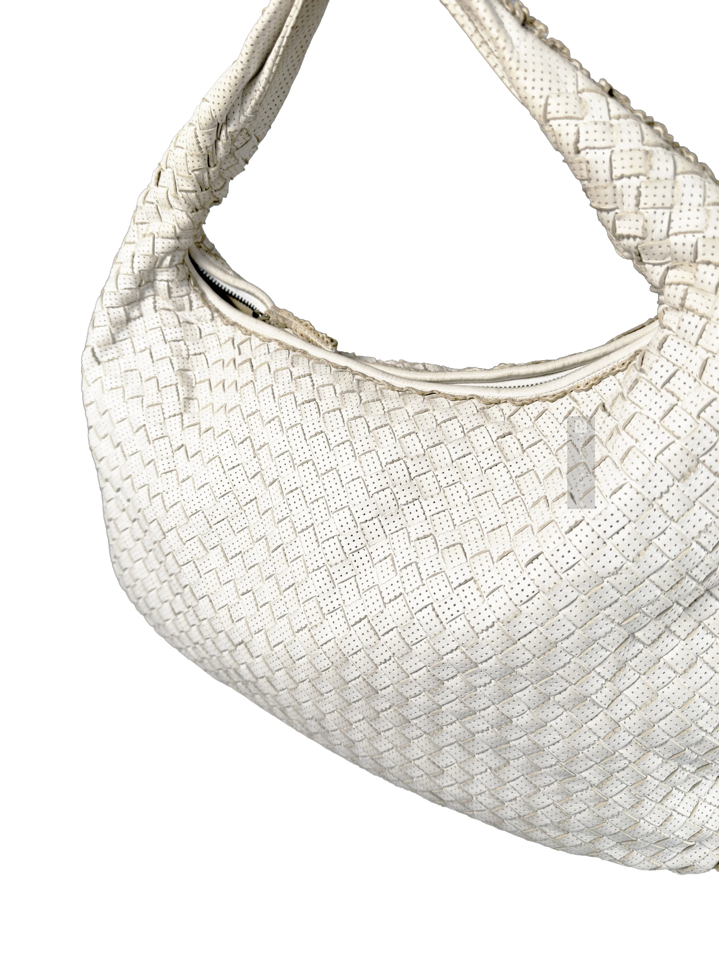 Bottega Veneta Perforated  Intrecciato Medium Hobo, Hvit