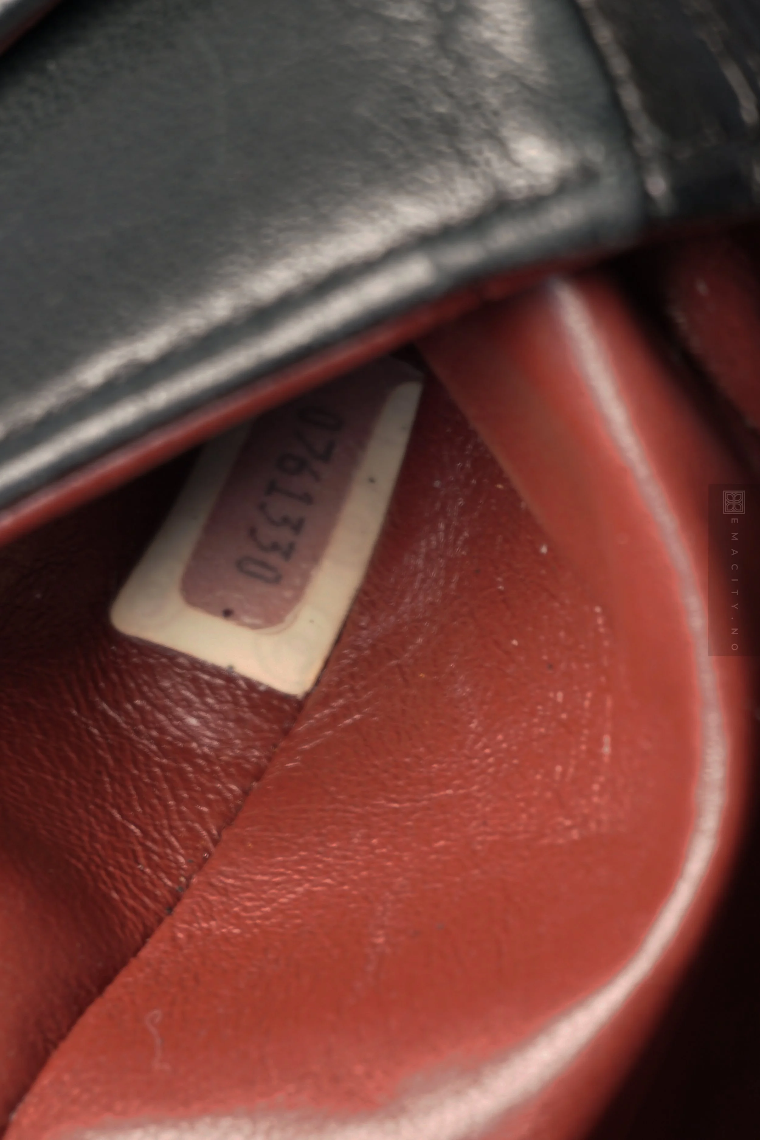 Chanel Medium Double Classic Flap, Svart (GHW)