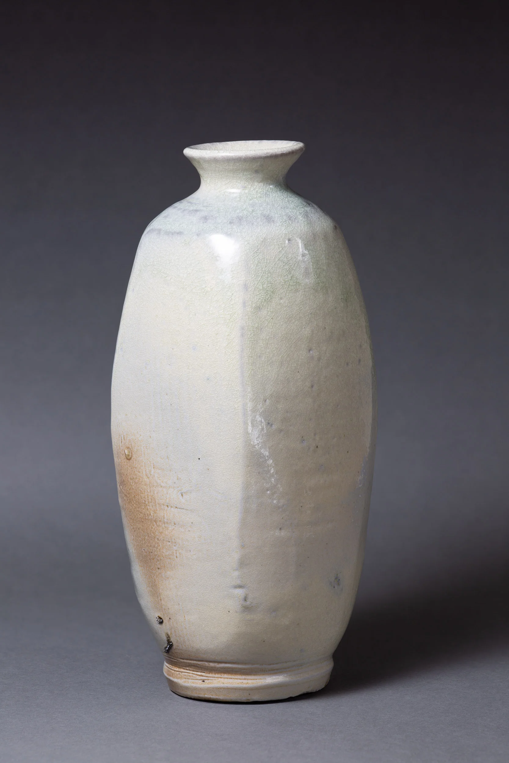  Square bottle, white   dimensions  ID: 6006   