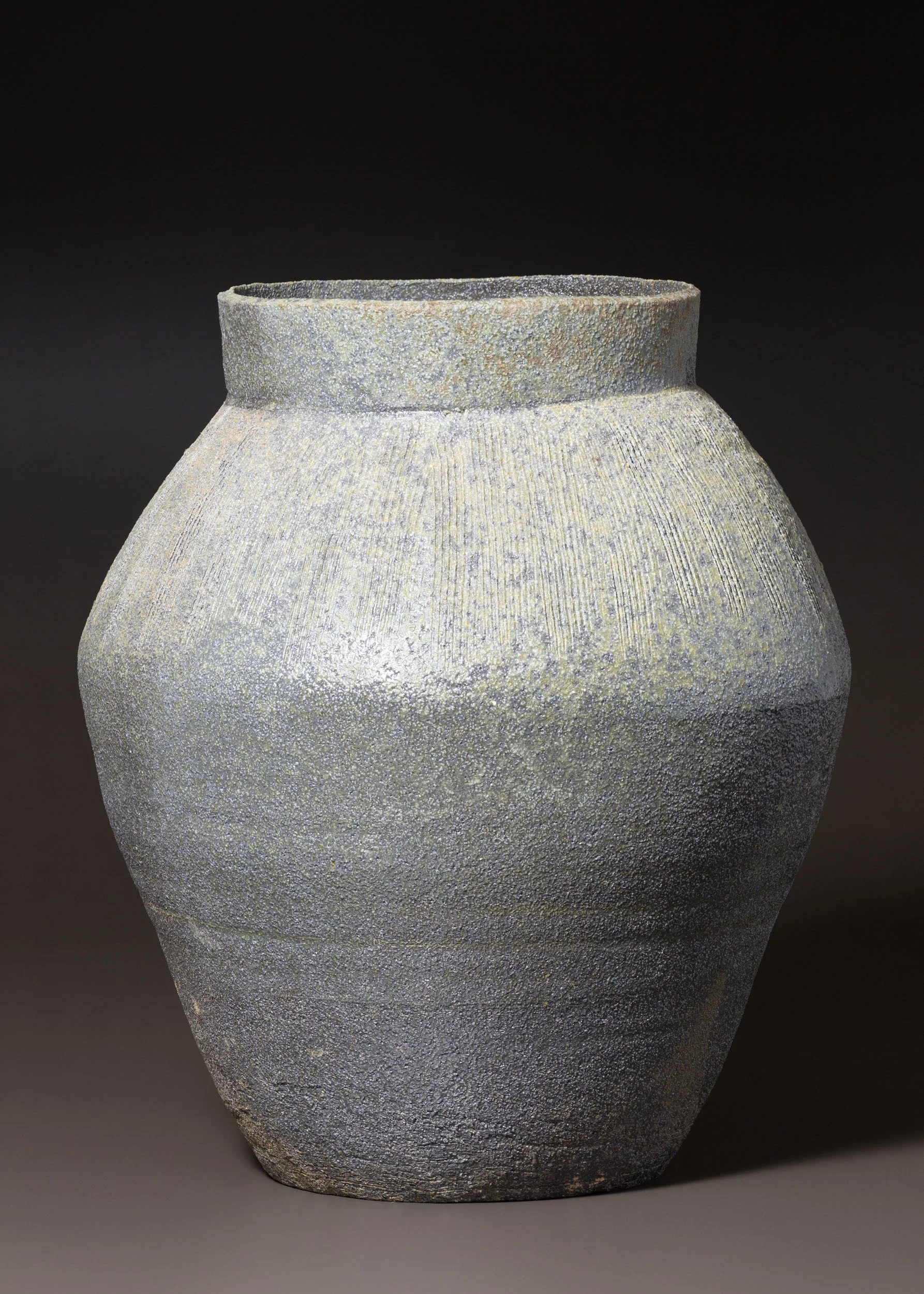   Tsubo   11.25” d, 12.75” h  ID: 1008 