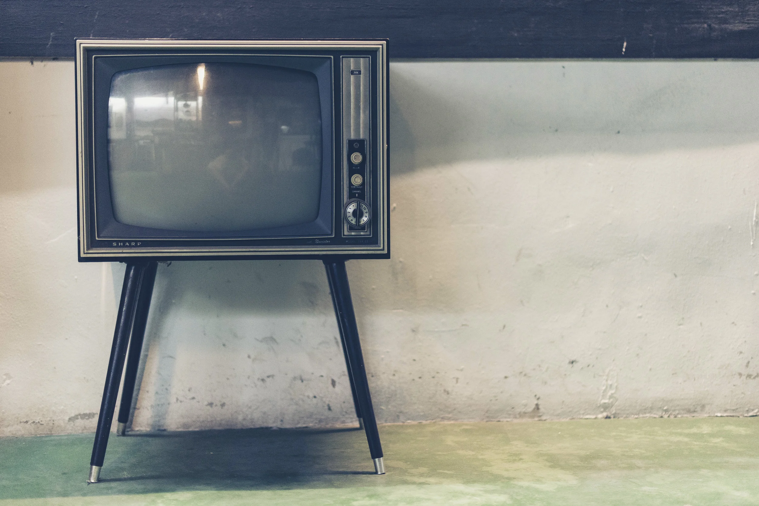 Why you should take a quick break while watching TV