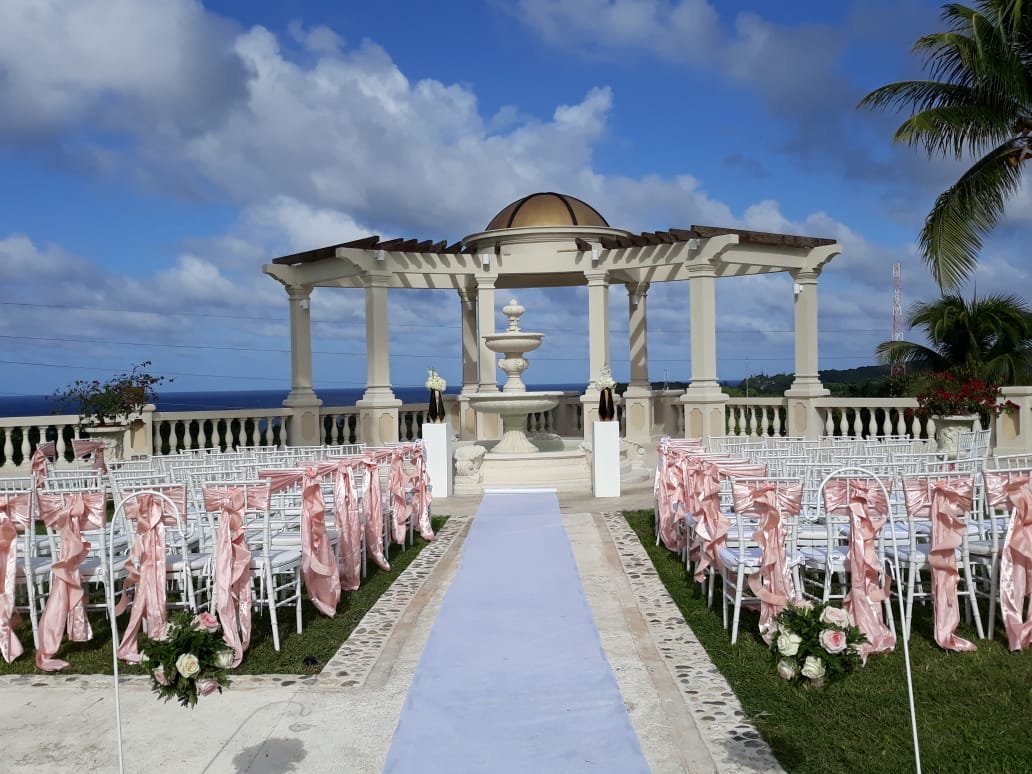 Beaches-Resorts-Destination-Wedding-Jamaica-14.jpg