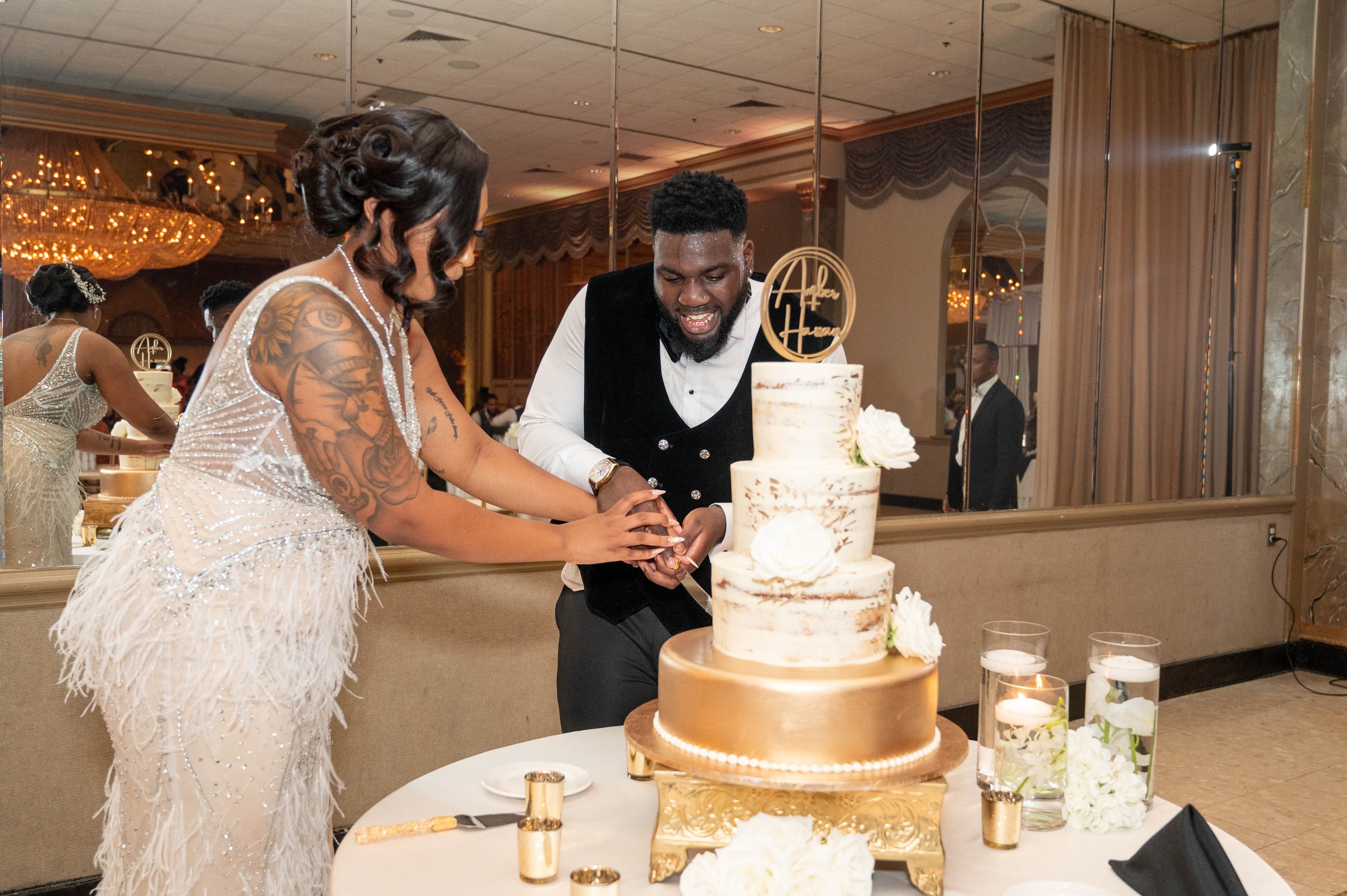 Cake-Cutting-PG-County-Luxury-Weddings.jpg