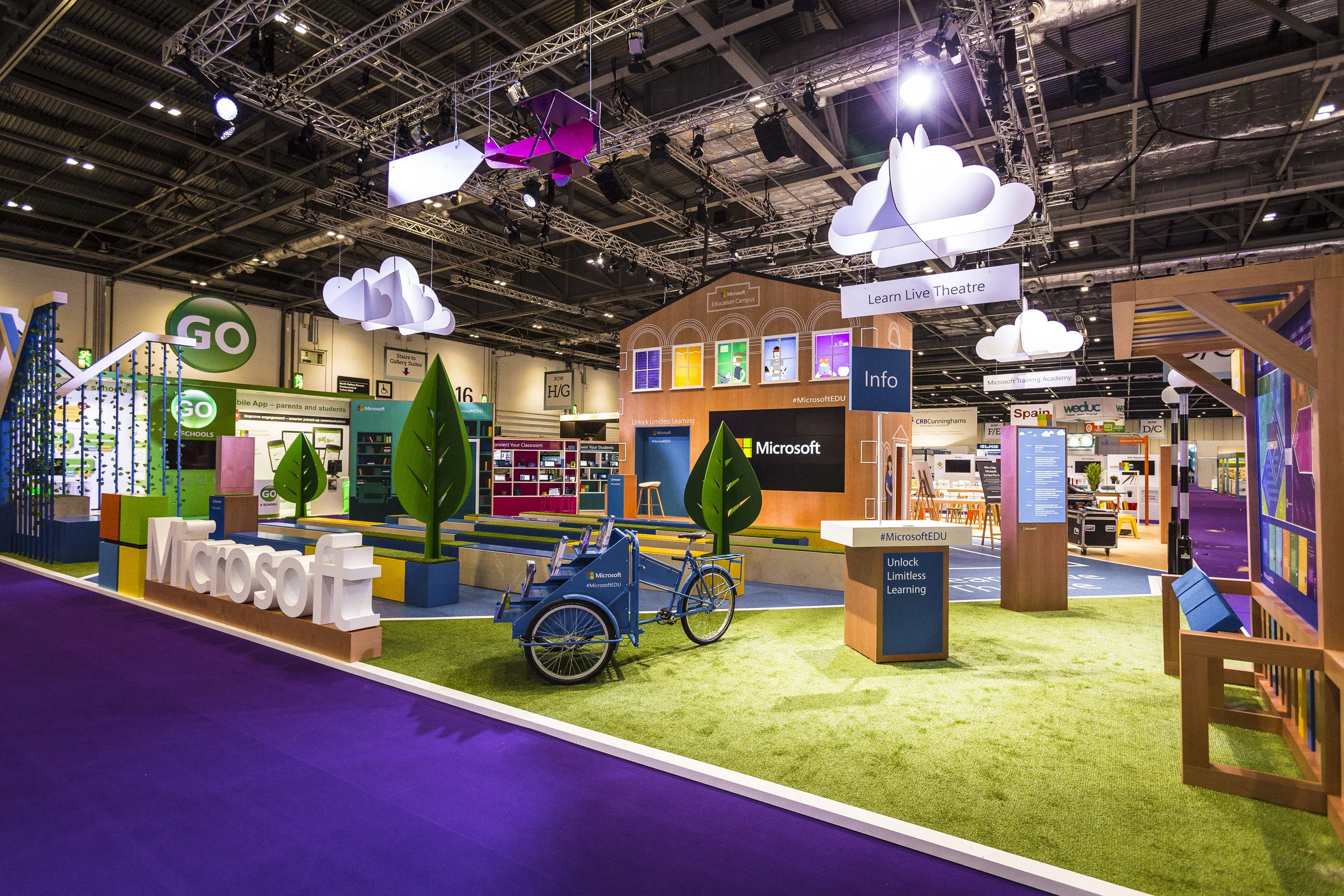 0042_Microsoft@BETT2018-8594-HighRes.jpg