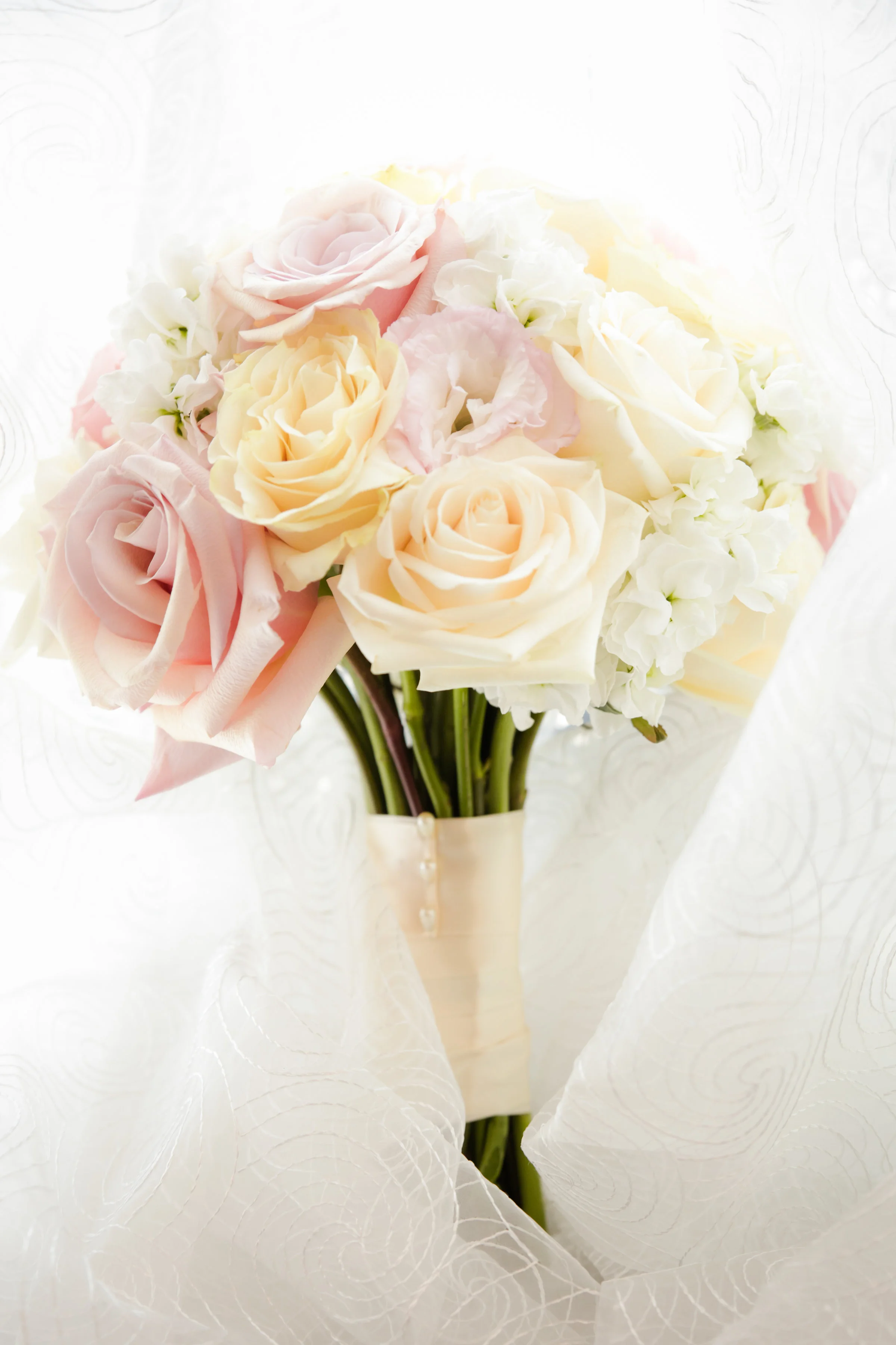 ToricesWeddingsneakPEAK-24.jpg
