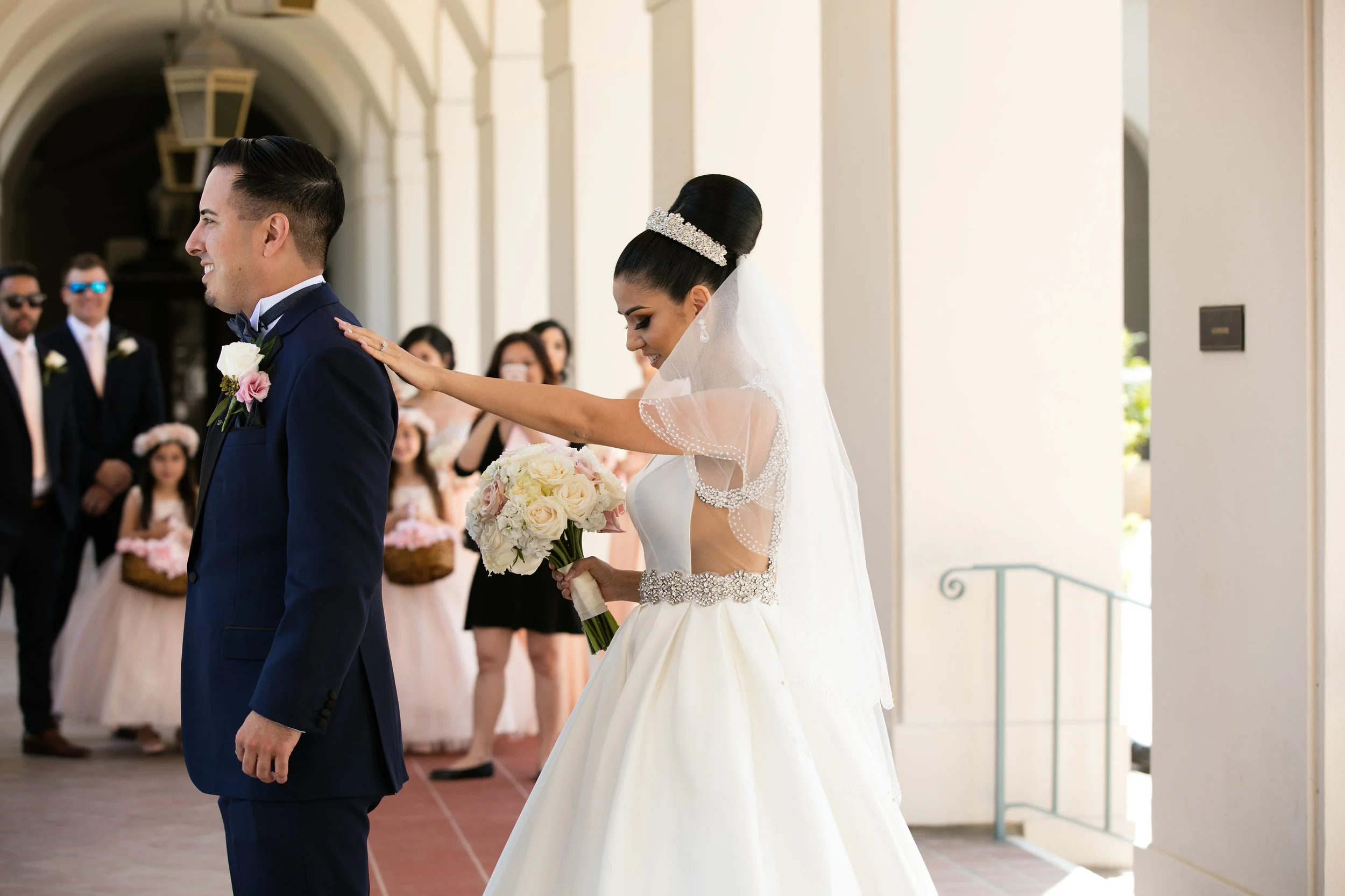 ToricesWeddingsneakPEAK-34.jpg